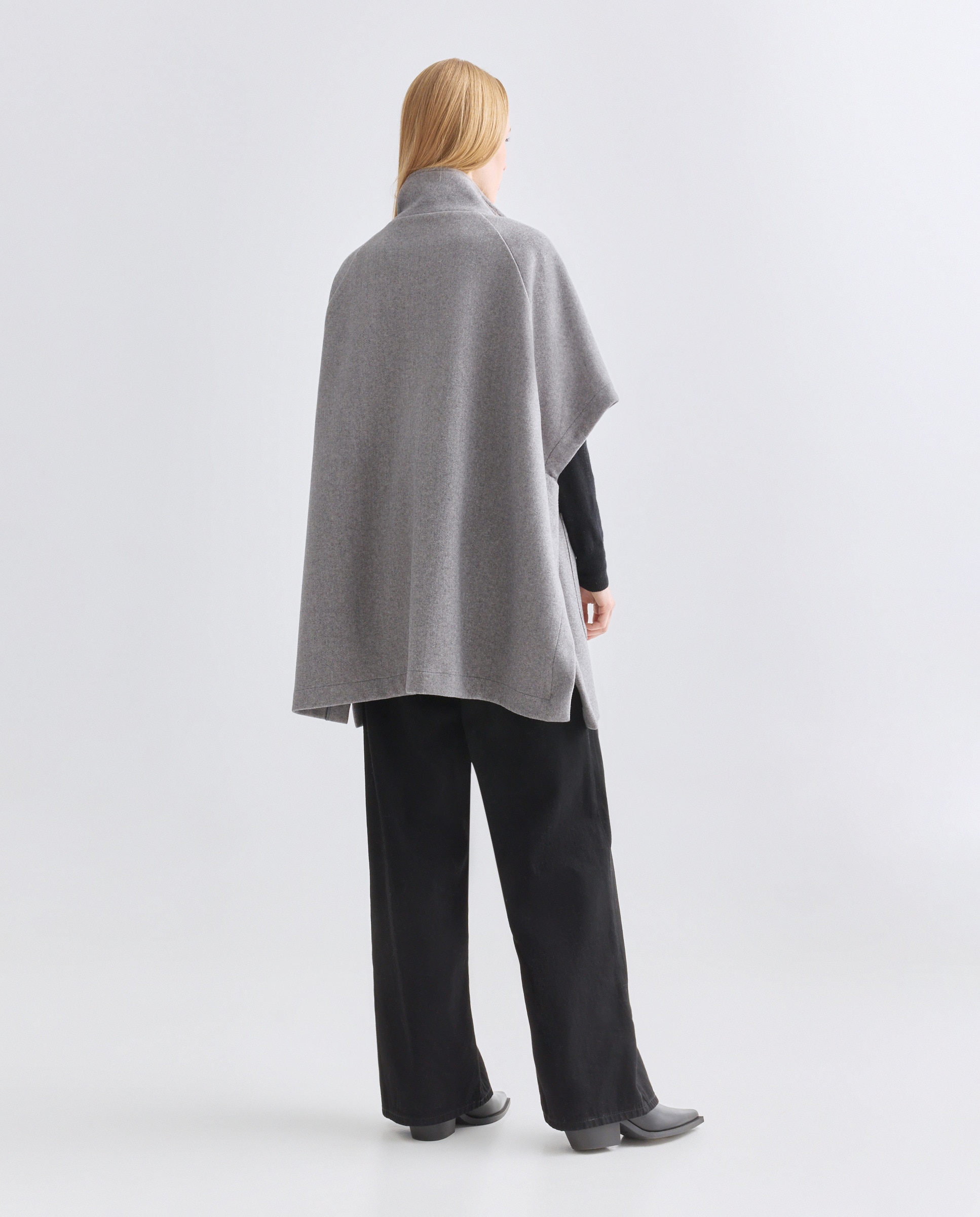 Capa Mesclada com Bolsos Cinzento-3