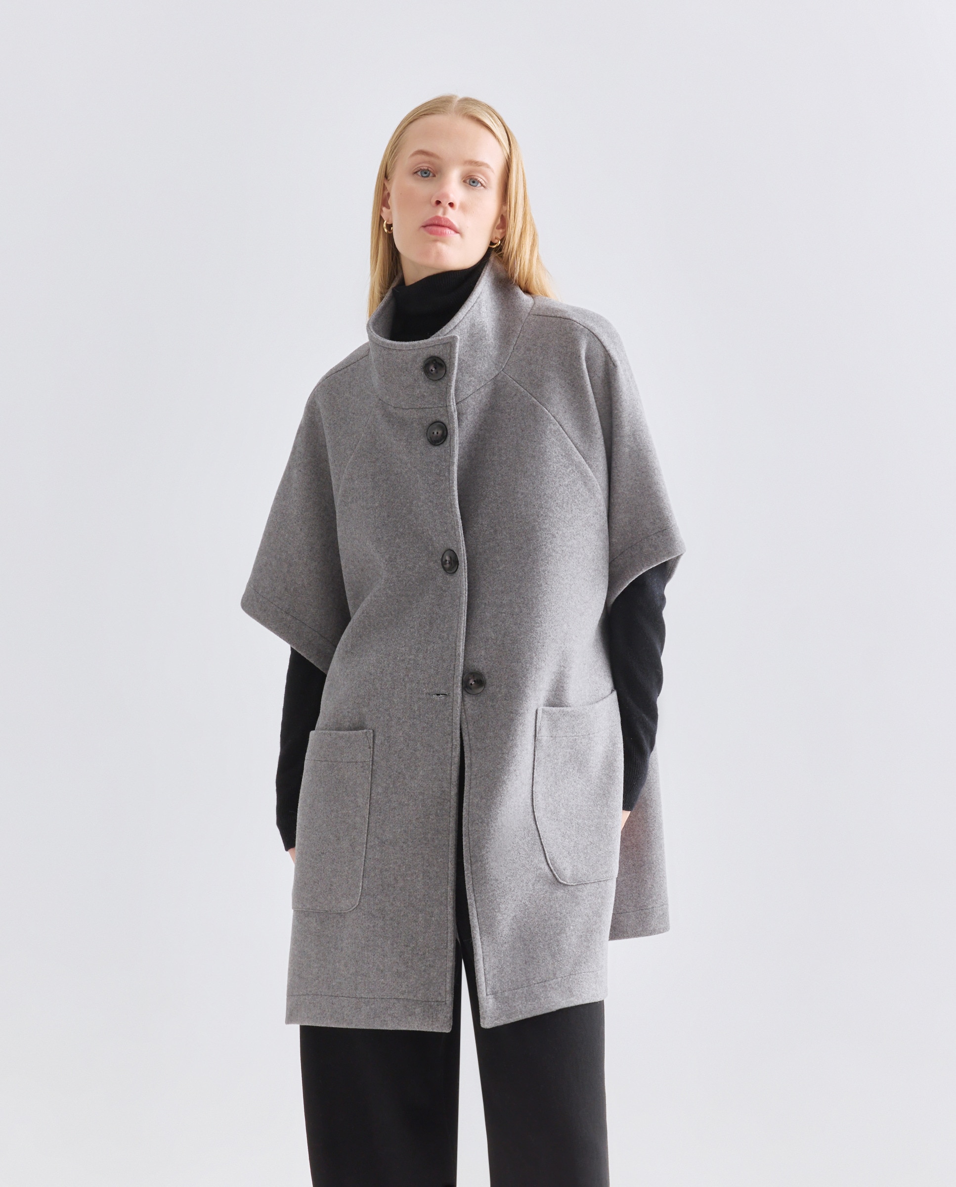 Capa Mesclada com Bolsos Cinzento-1