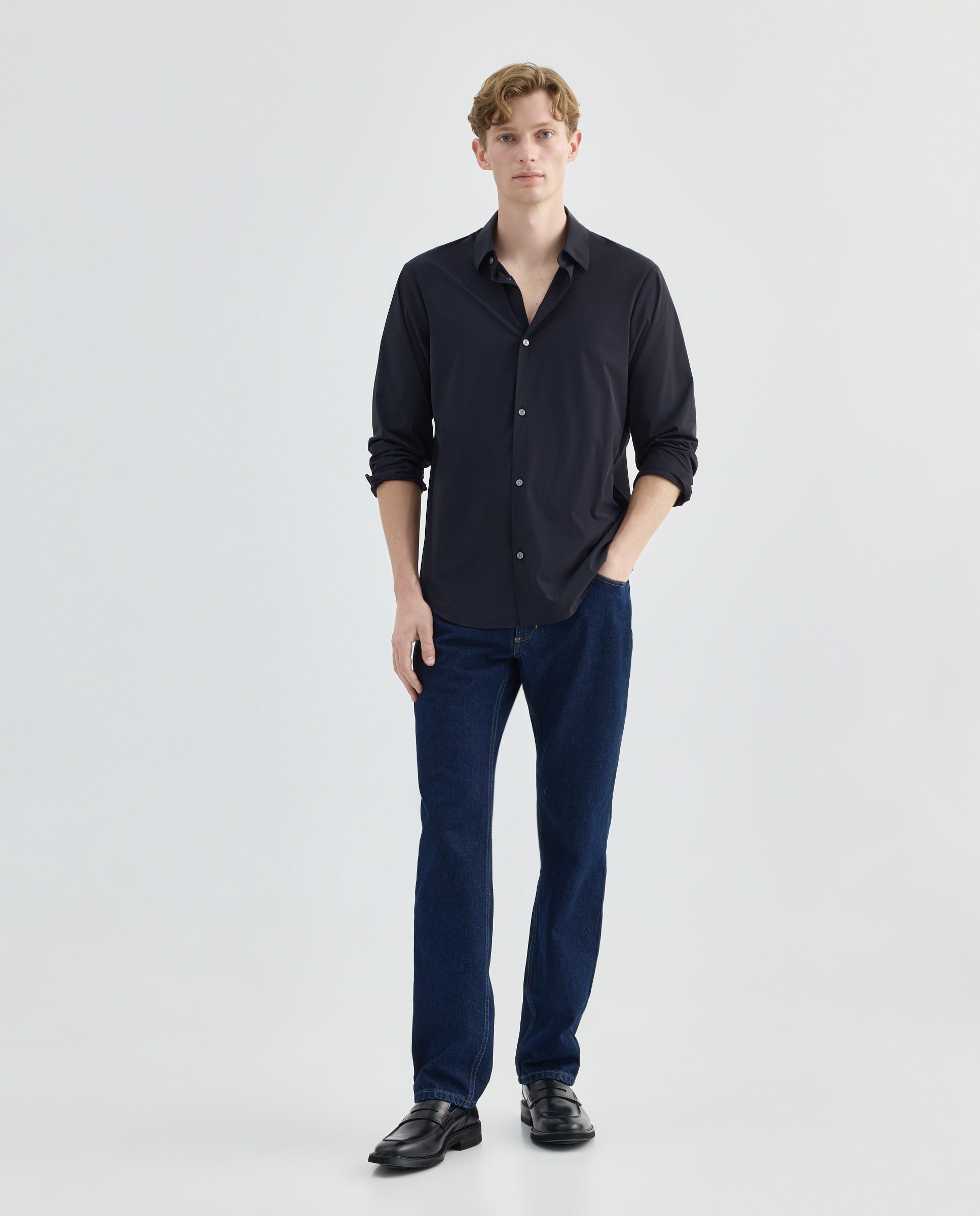 Camisa Regular Fit em Nylon Elástico Azul-marinho-2