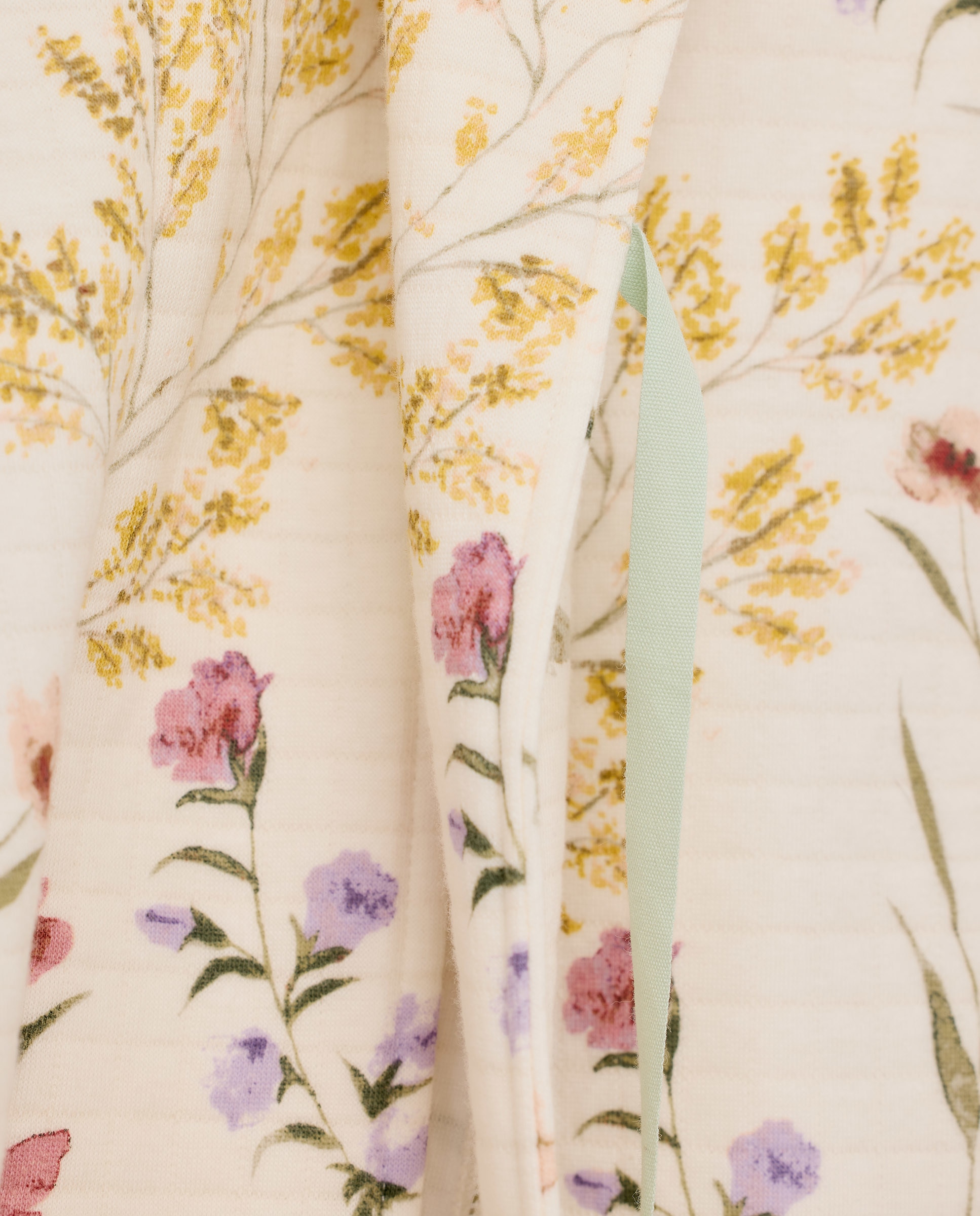 Robe Cruzado com Gola de Renda Rosa-2