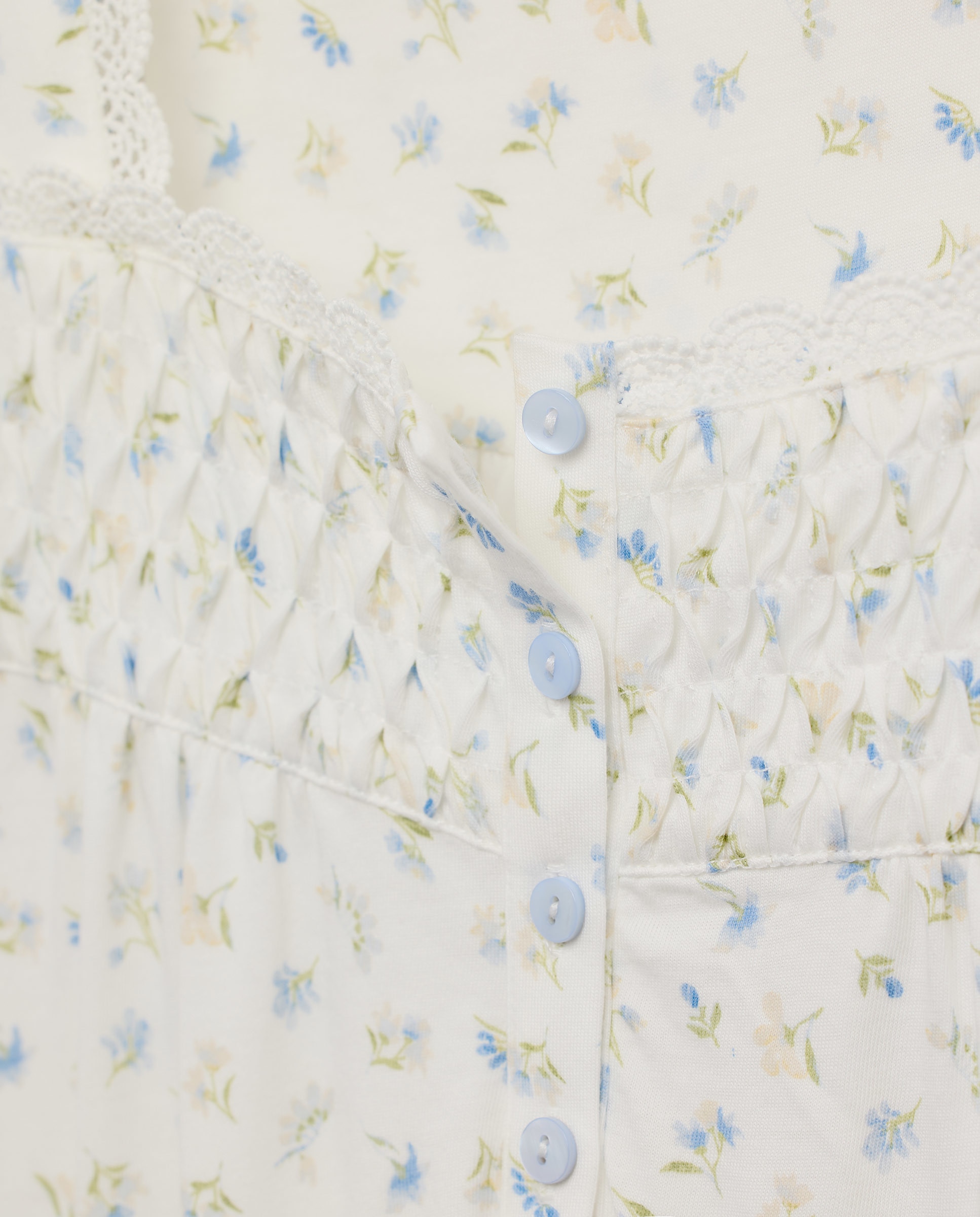 Camisa de Dormir com Decote em Bico e Detalhes Florais 410 Azul Claro-4