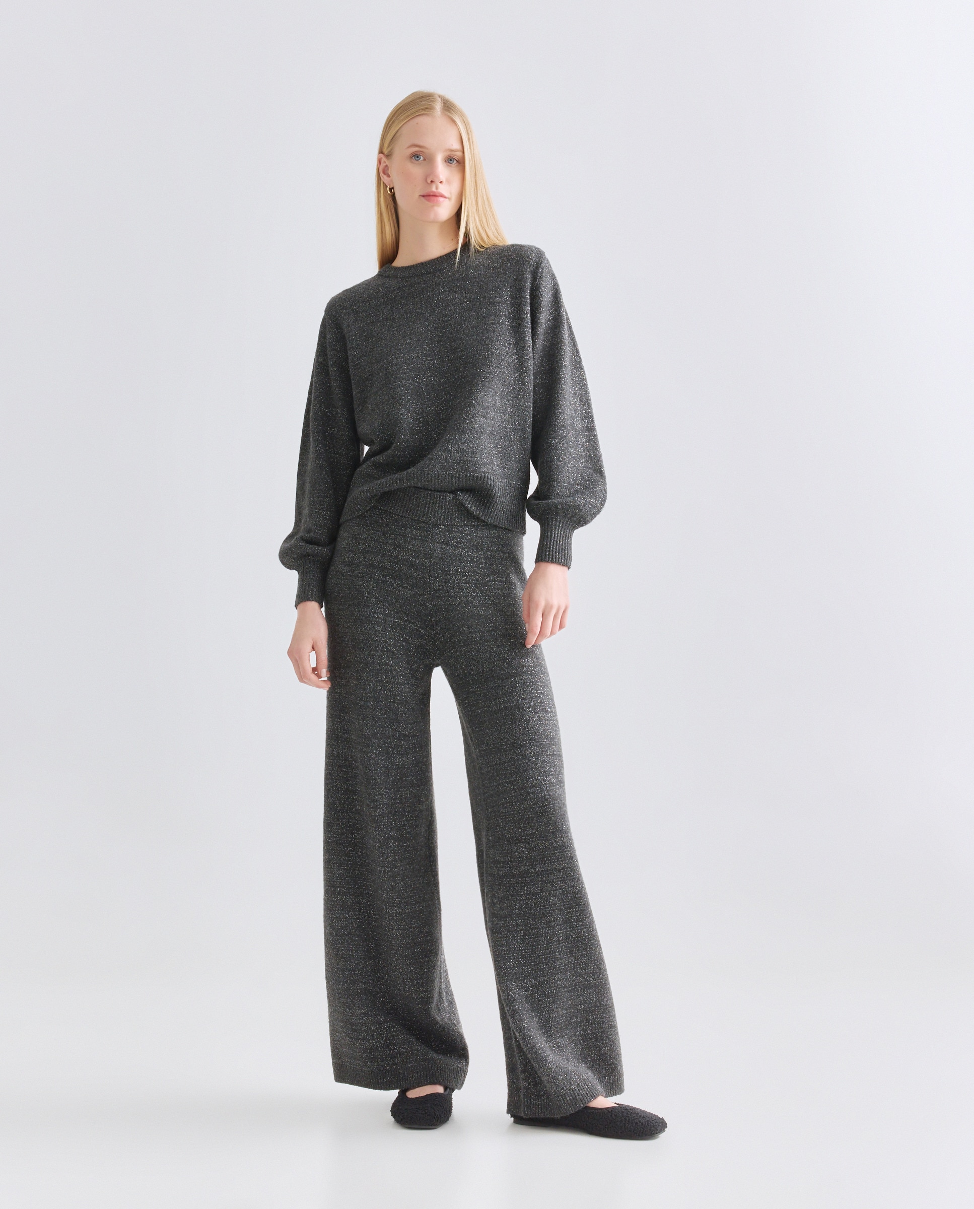 Jersey de mujer cuello caja con hilo metálico y lazada 830 Antracita-2