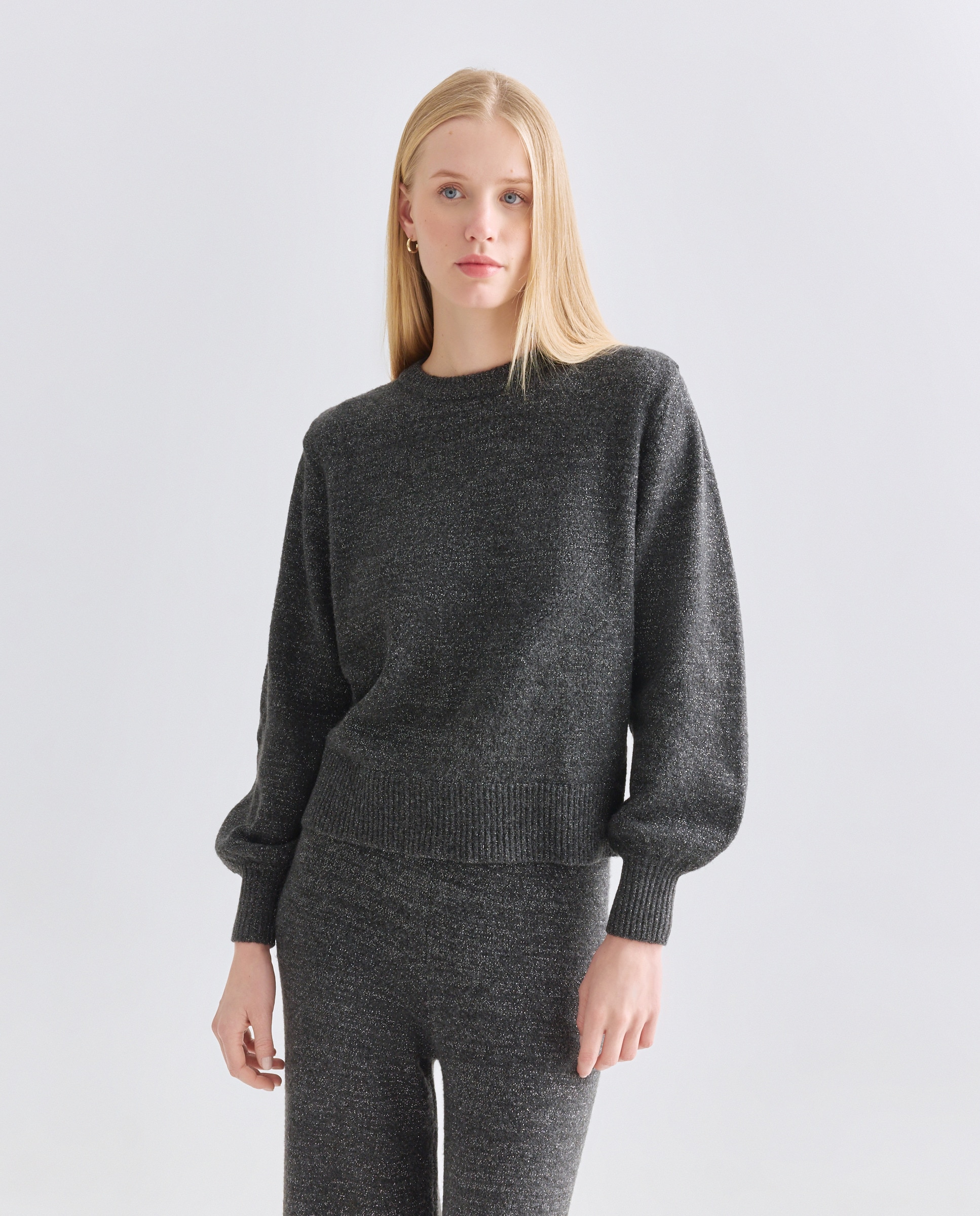Jersey de mujer cuello caja con hilo metálico y lazada 830 Antracita-1