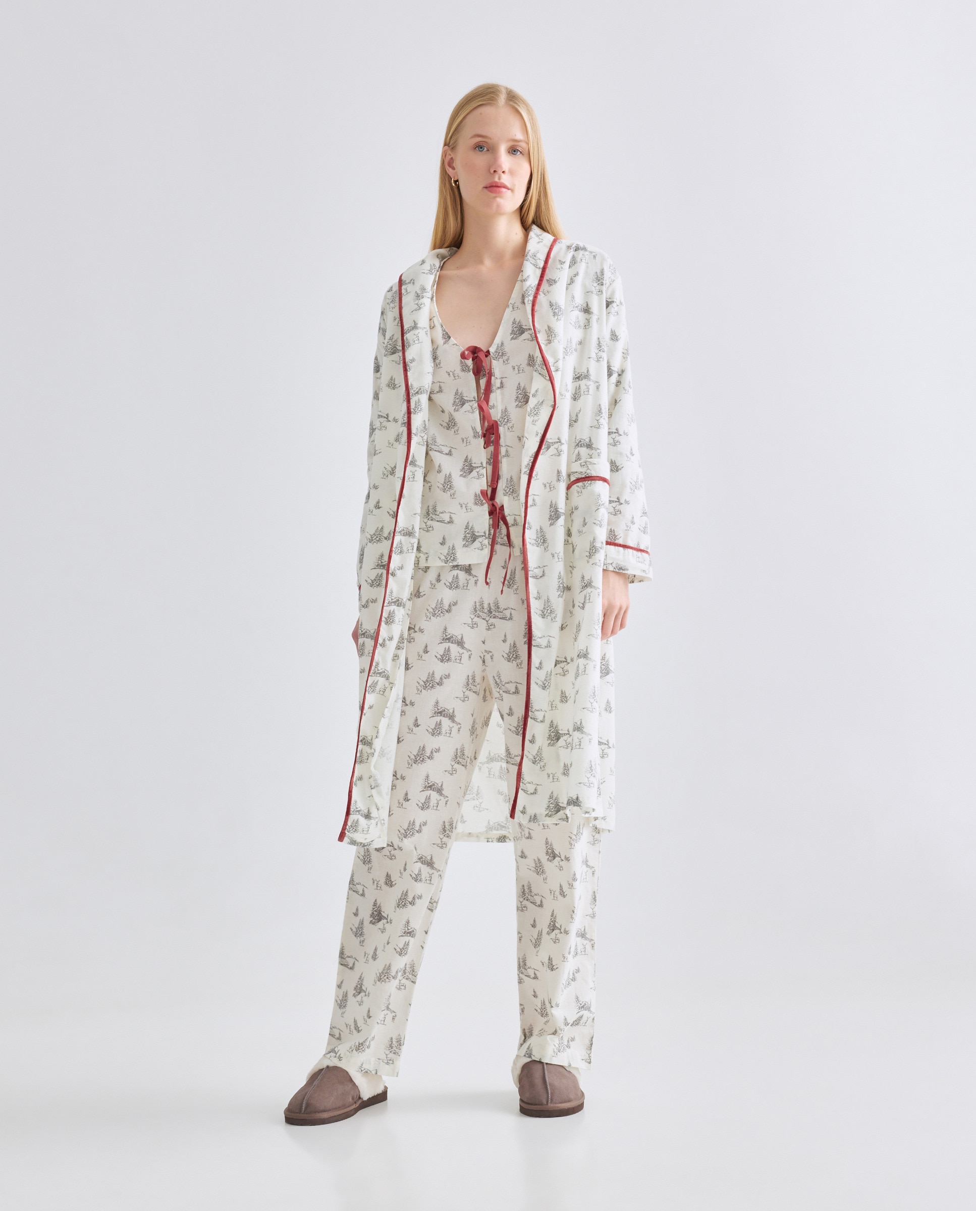 Bata mujer algodón detalle terciopelo Blanco-2