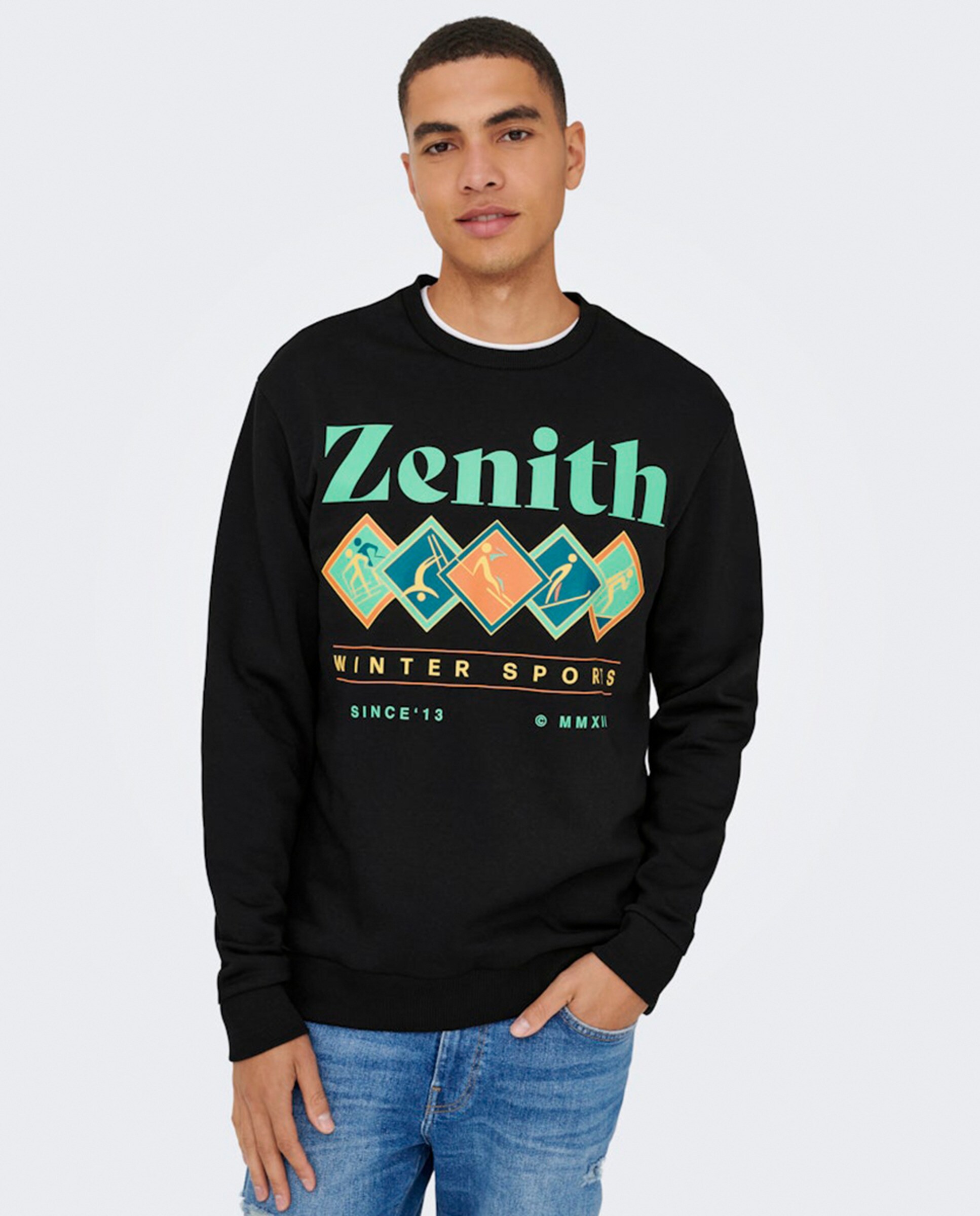 Sweatshirt Regular Fit com Decote Redondo Preto-4