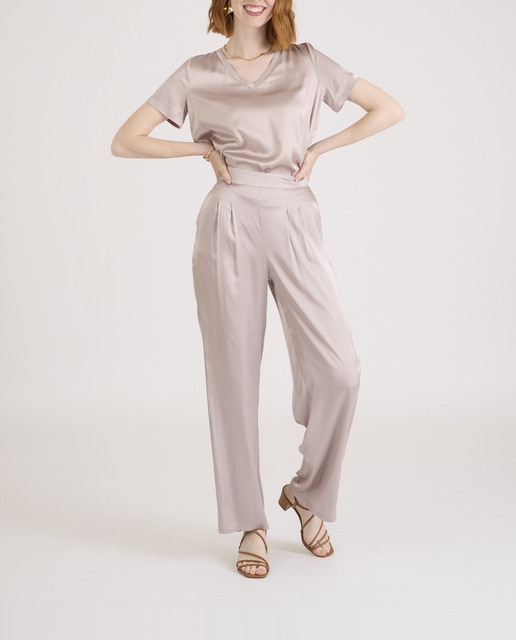 Imagen 0 de Pantalón de mujer forma ancha y cintura alta