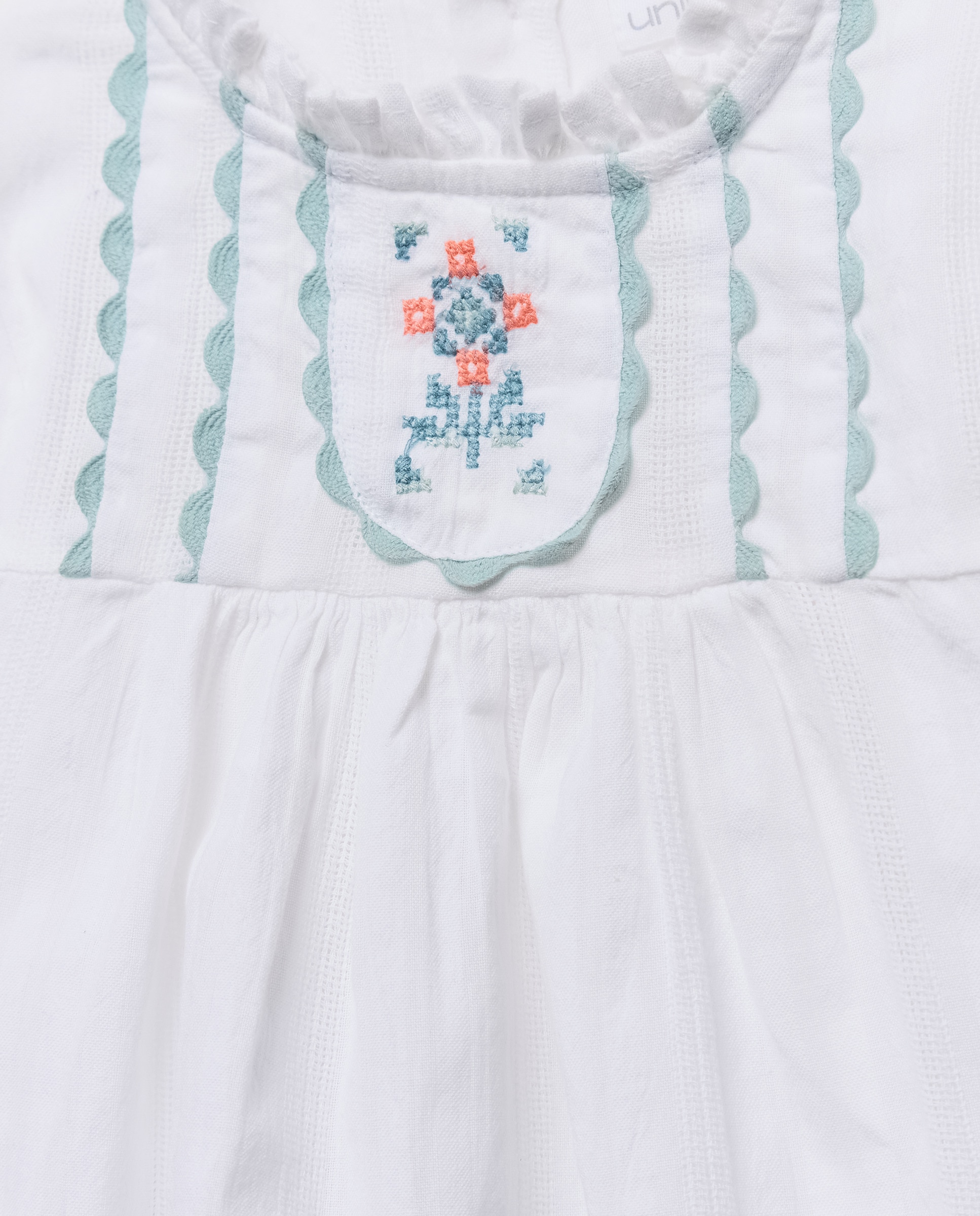 Blusa bebé niña con canesú y bordados Blanco-3