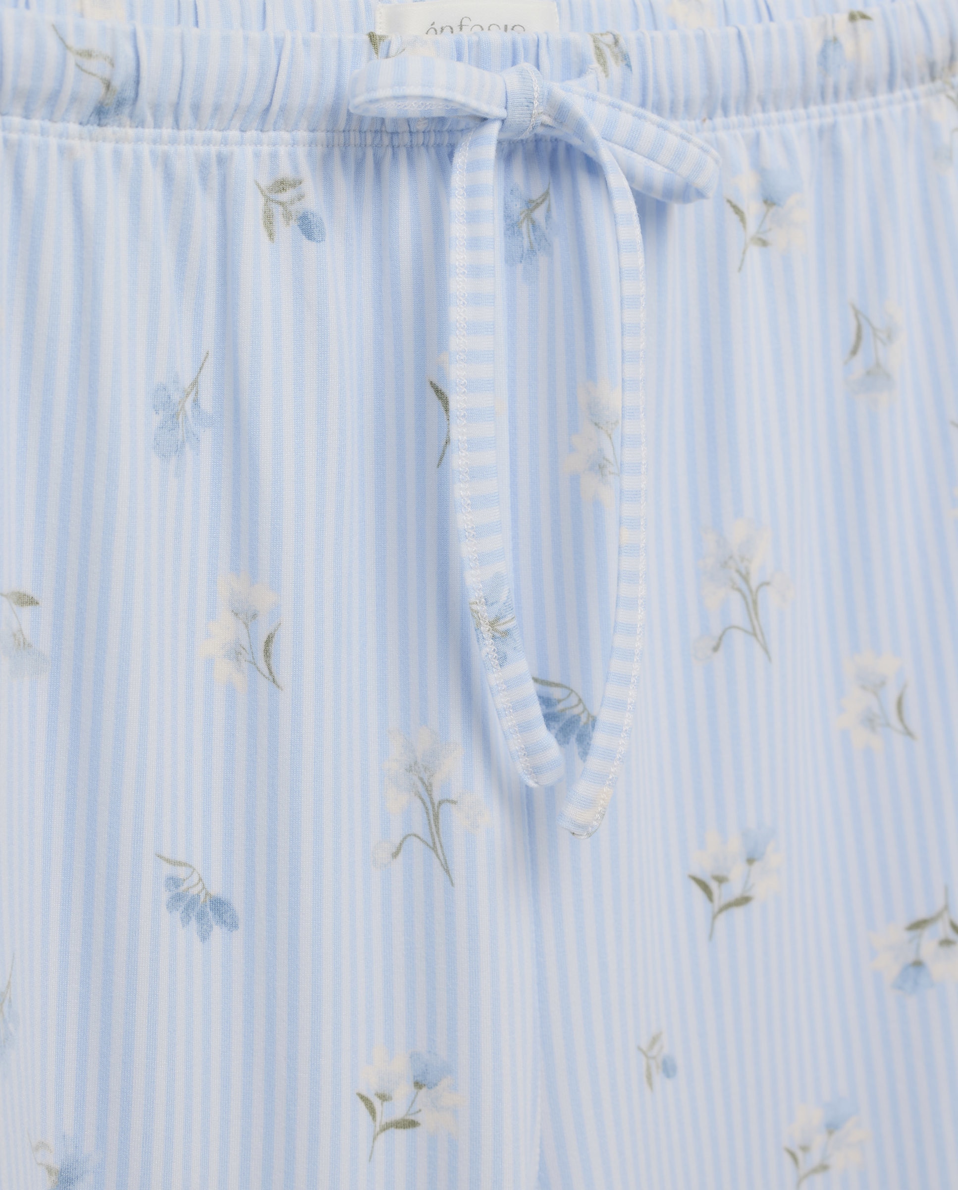 Pijama Camiseiro às Riscas Azul-4