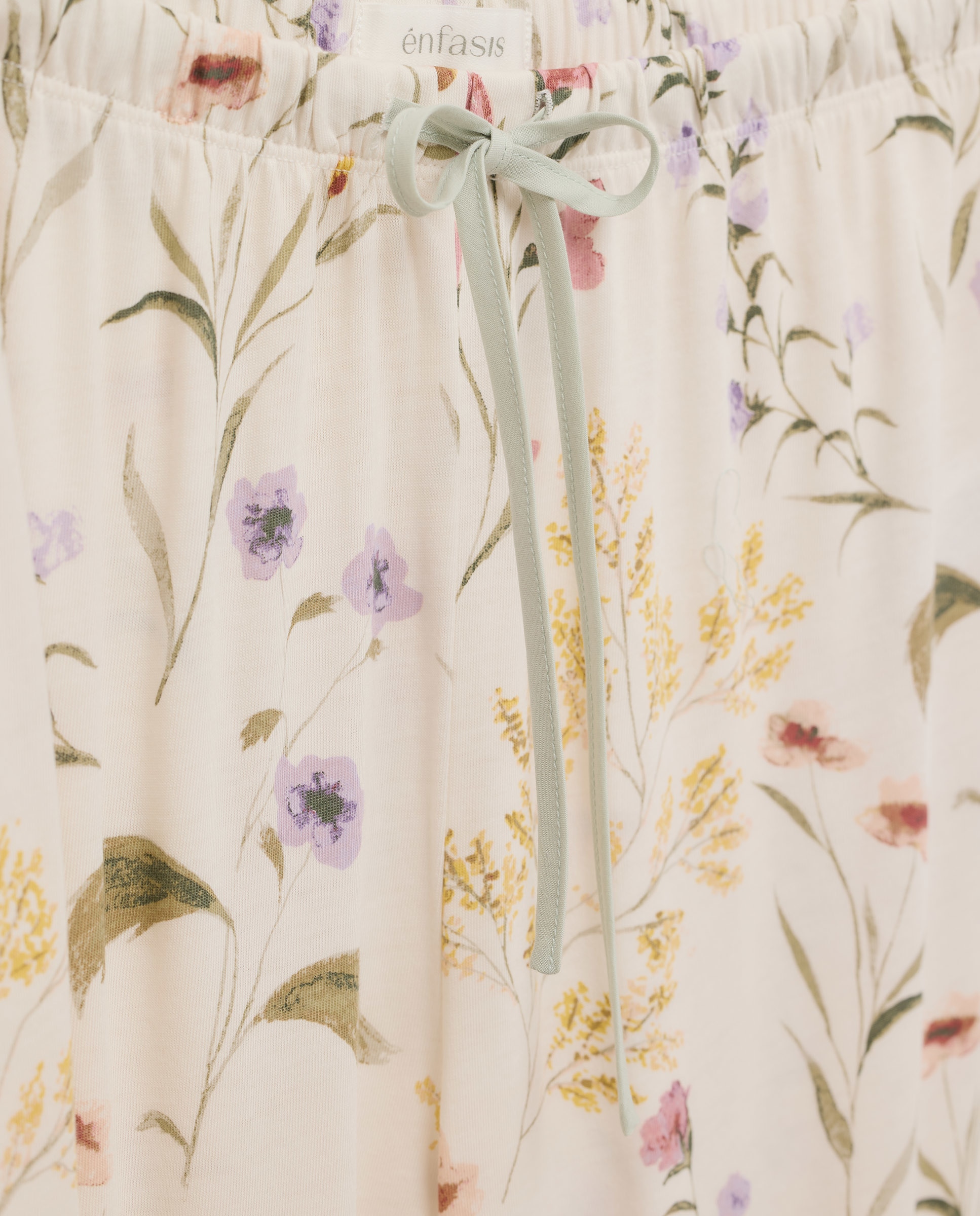 Pijama Camiseiro com Estampado Floral Rosa-4