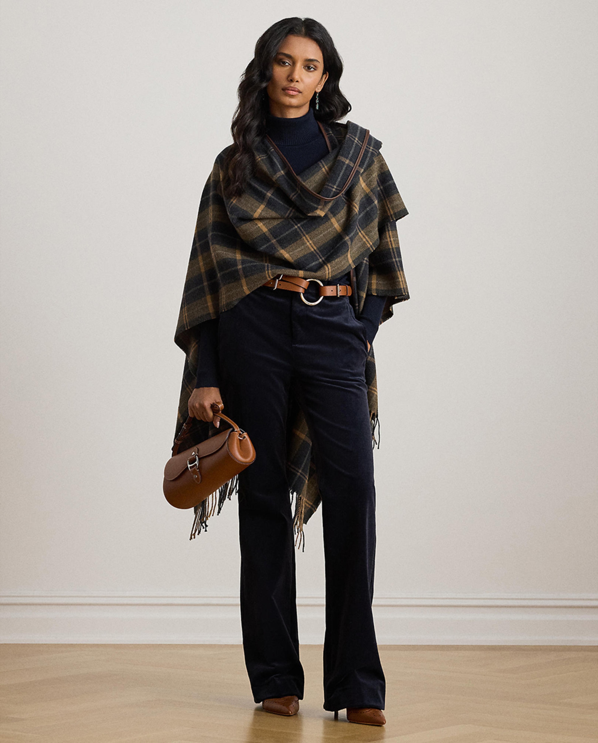 Poncho aos Quadrados com Franjas Multicolor-6