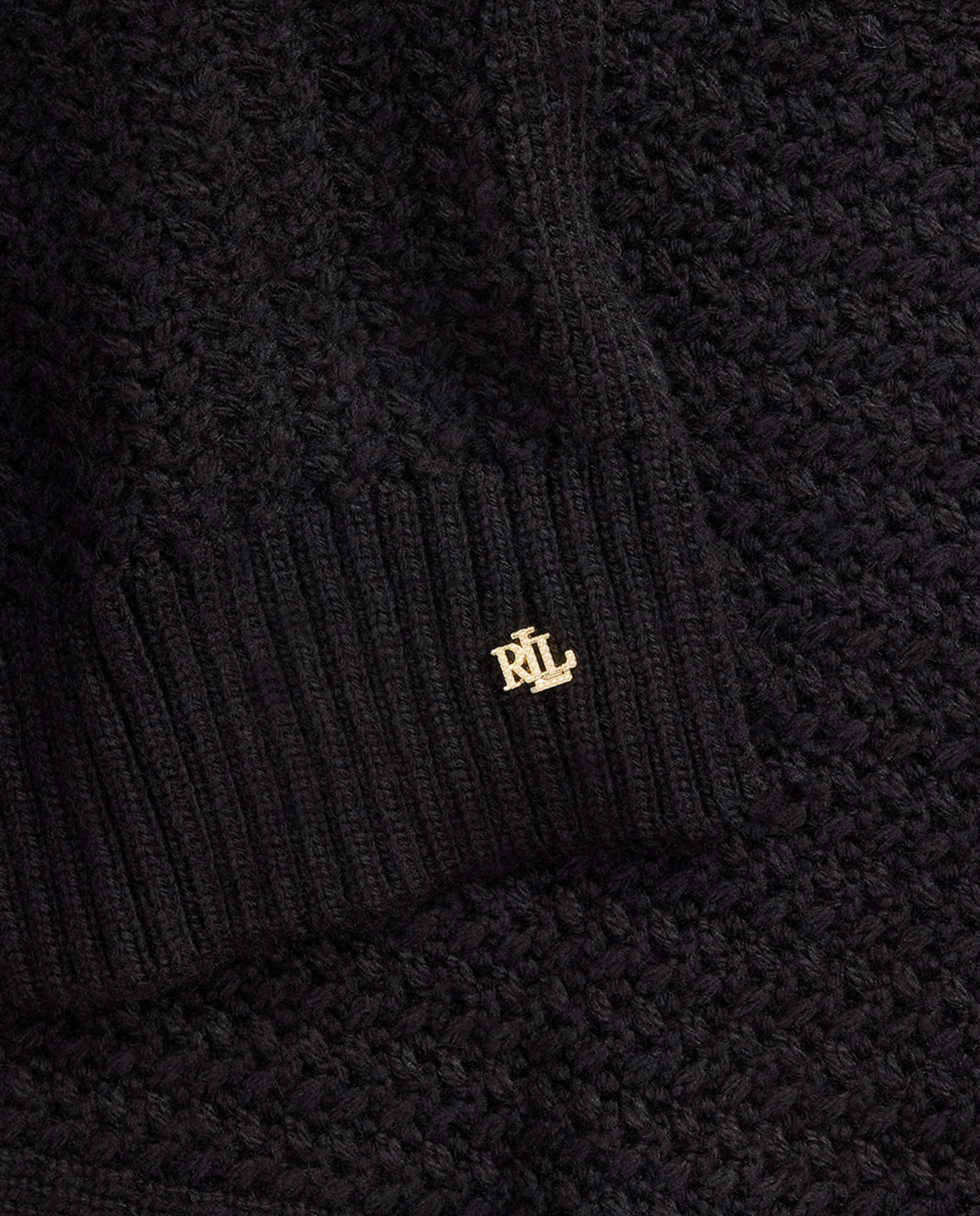 Conjunto de Cachecol e Gorro de Malha Preto-2