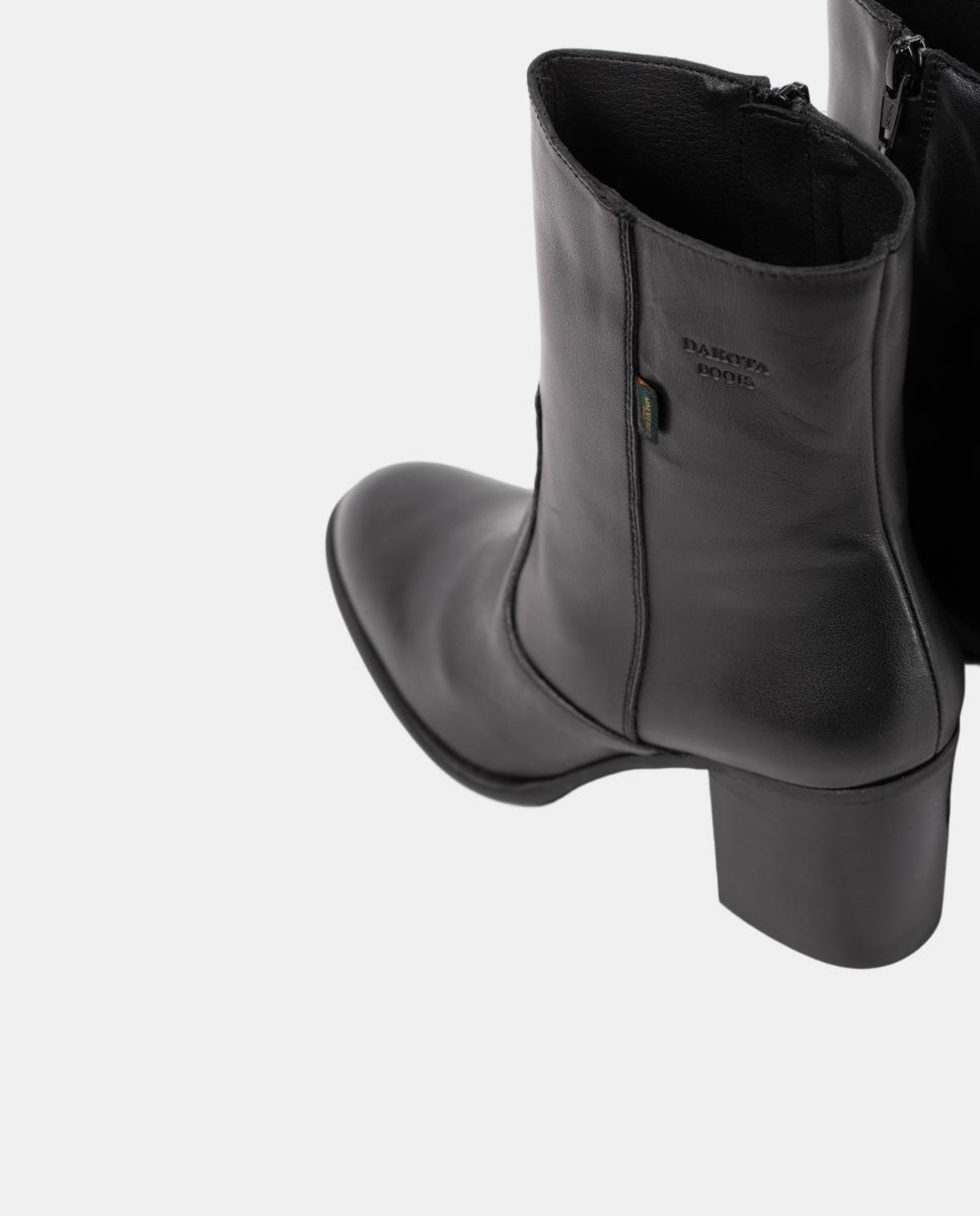 Botins Lisos em Pele com Tacão e Fecho de Correr Preto-10