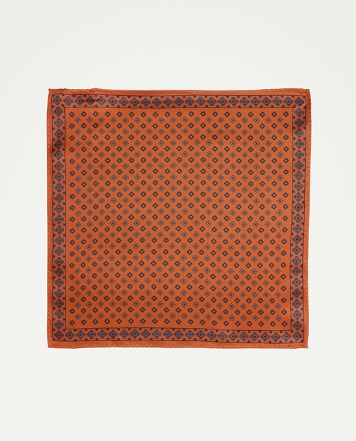 Imagem 0 de Lenço de Bolso em Seda