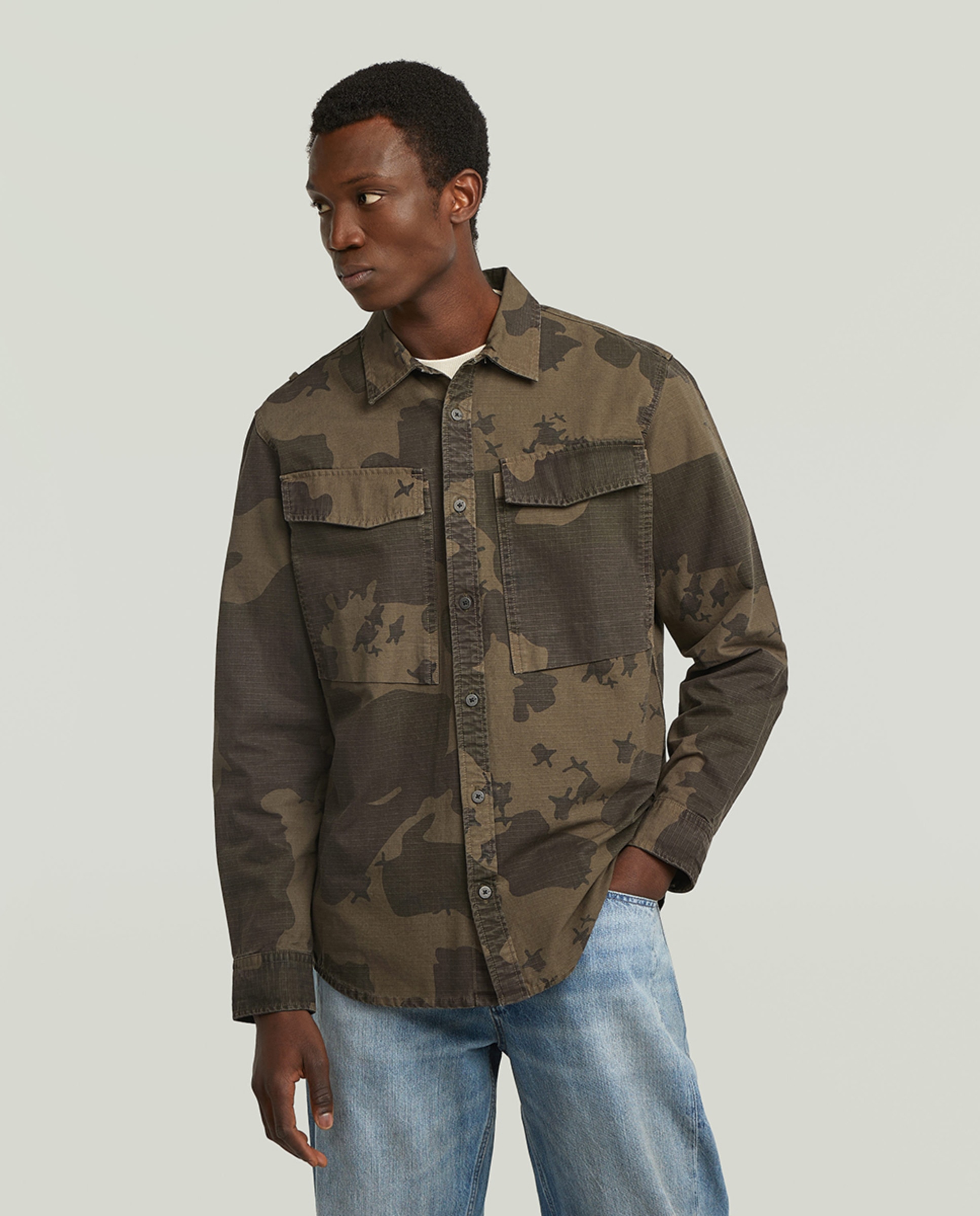 Imagem 0 de Camisa Regular de Estilo Camuflagem com Manga Comprida