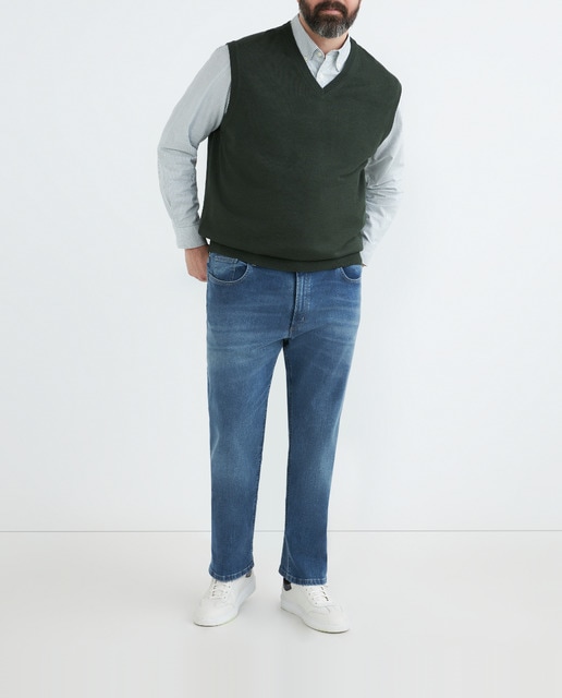 Imagen 0 de Chaleco de punto de hombre talla grande cuello pico