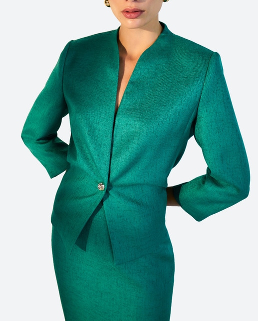 Imagen 0 de Blazer corta de mujer lisa textura