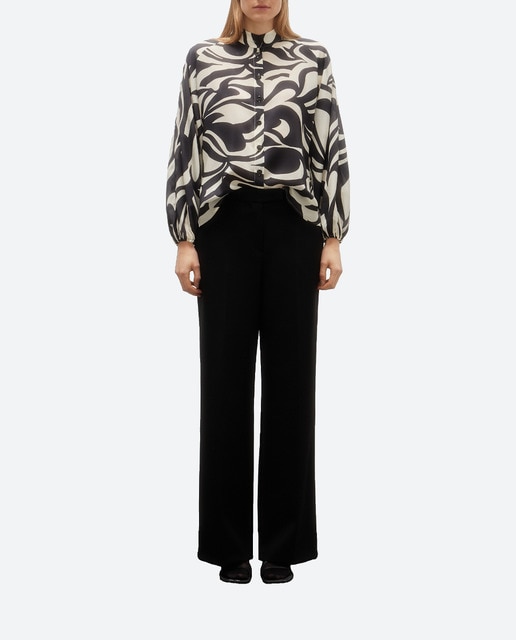 Imagen 0 de Blusa de mujer en seda estampada