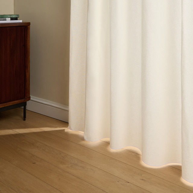 Imagen 0 de Cortina confeccionada con sistema multiusos Dalí