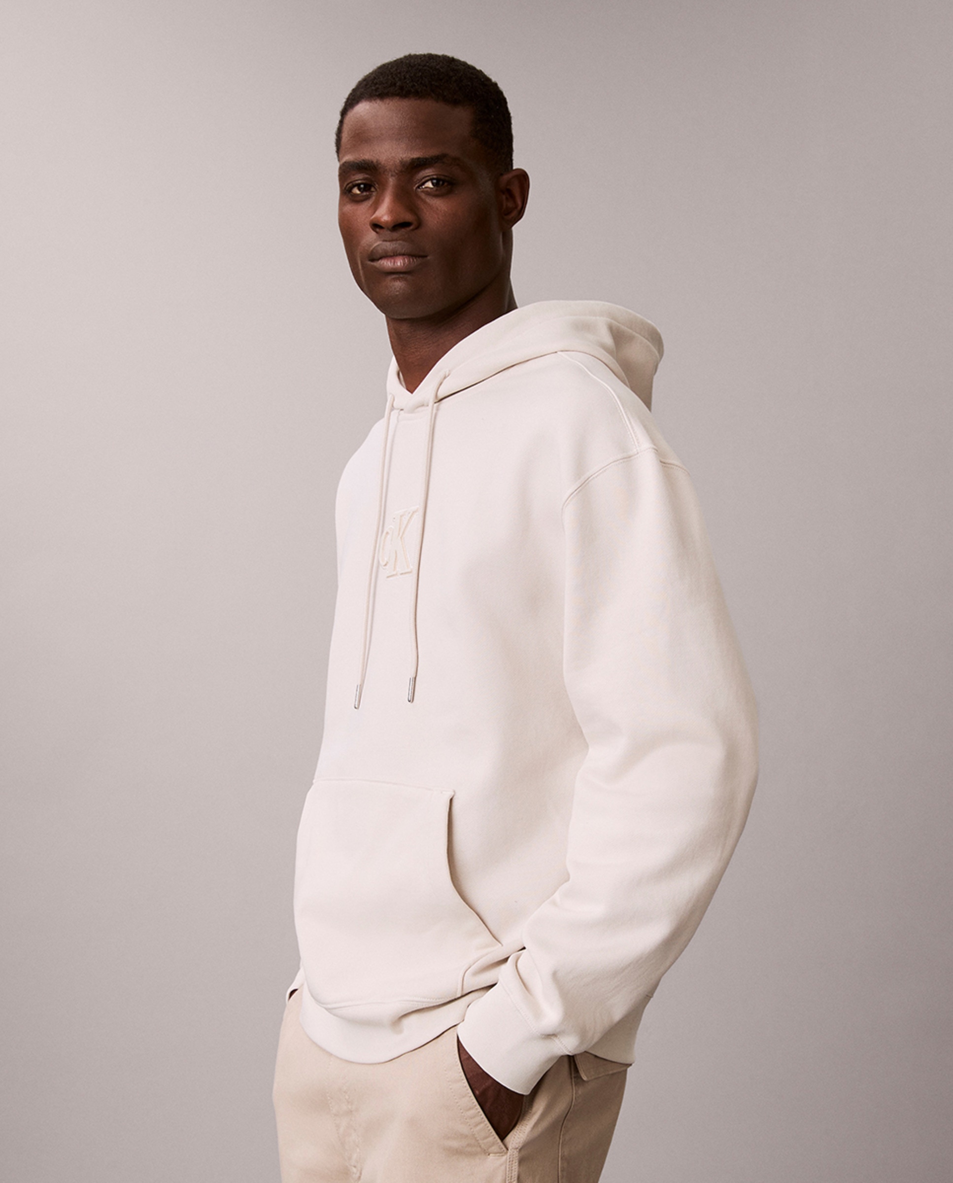 Sweatshirt com Capuz e Logótipo em Textura no Peito Cinzento-claro-4