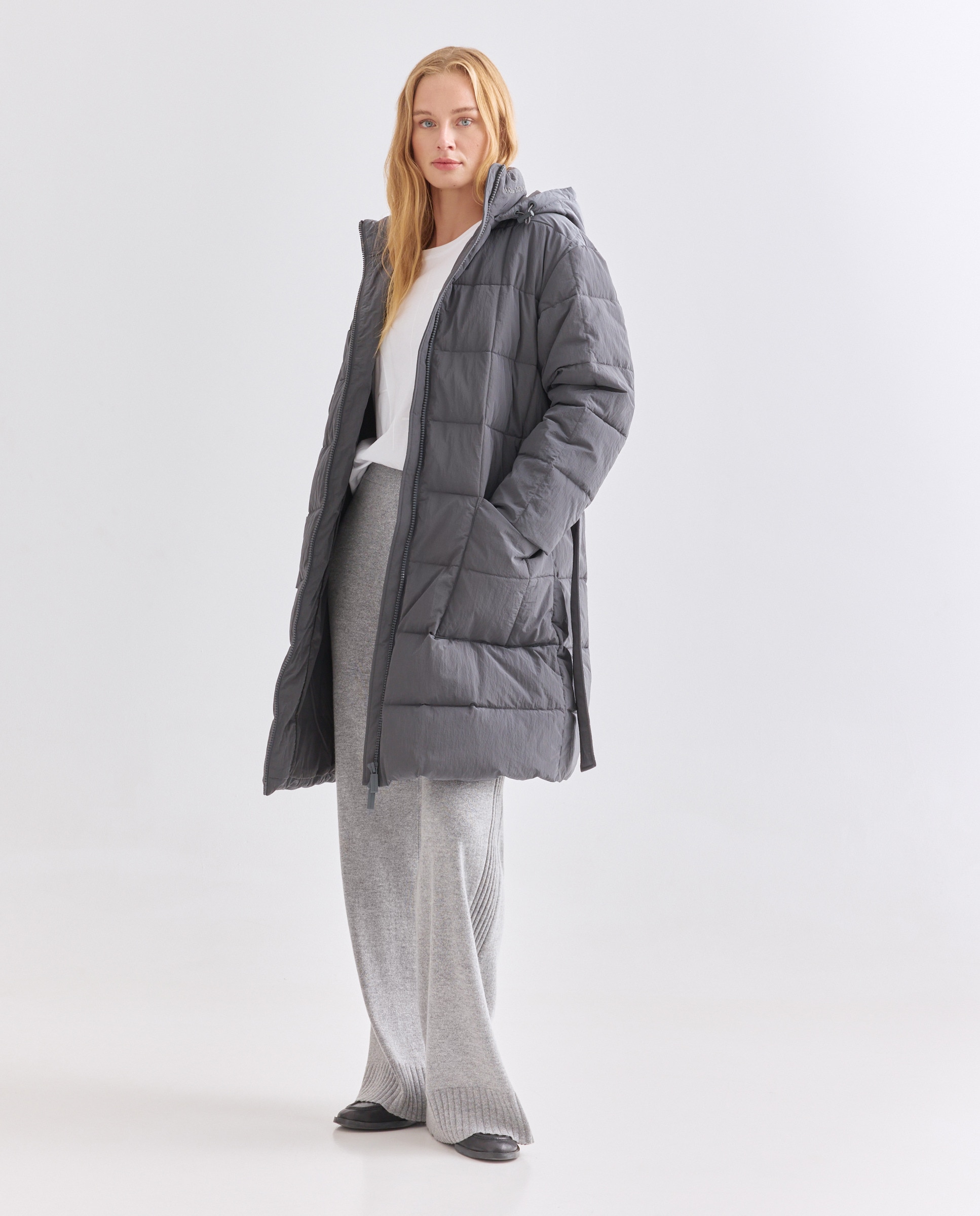 Blusão acolchoado comprido de mulher com capuz Cinzento-escuro-2