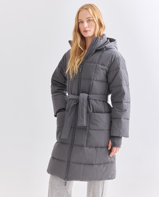 Imagem 0 de Blusão acolchoado comprido de mulher com capuz