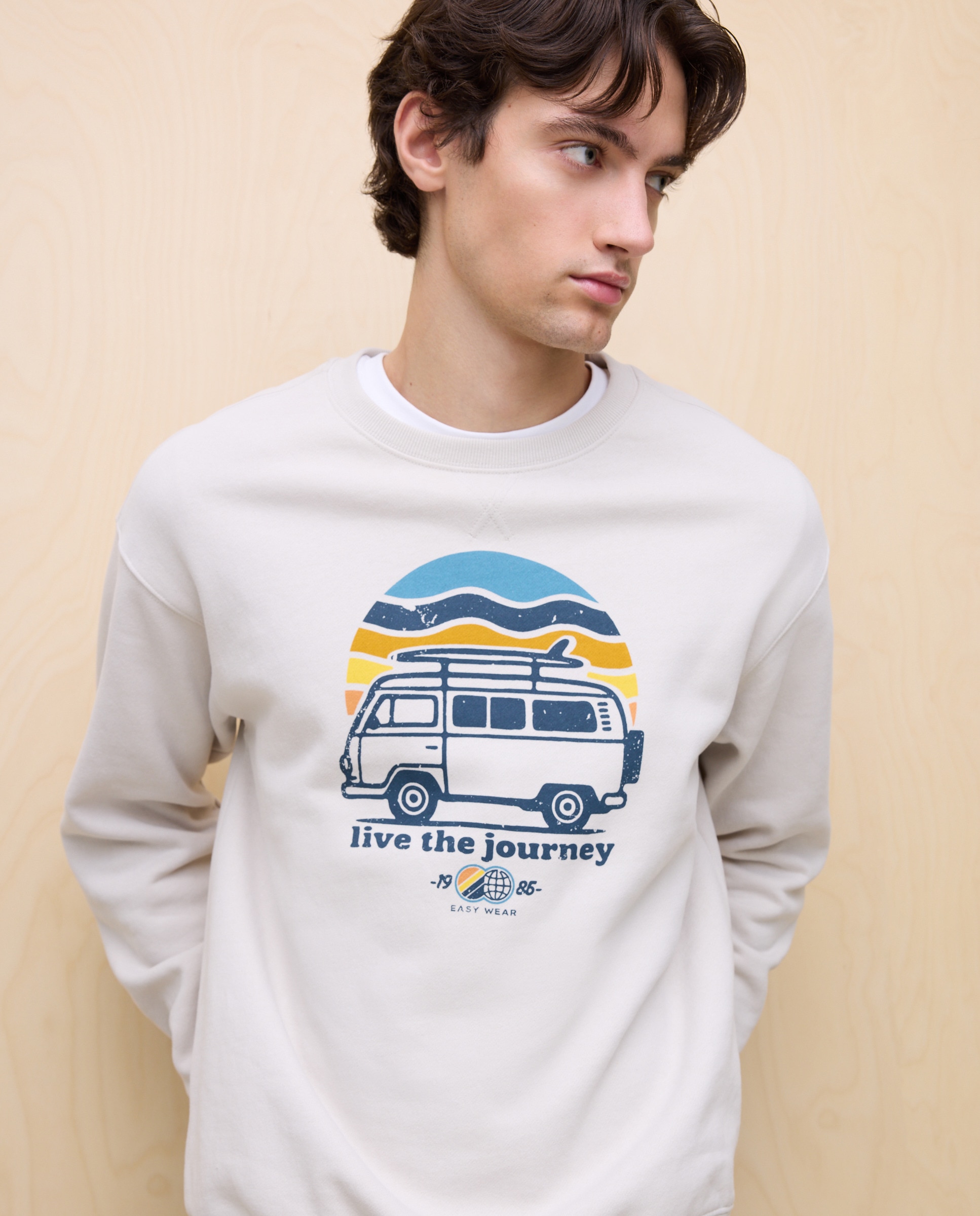 Imagem 0 de Sweatshirt de Gola Redonda com Estampado