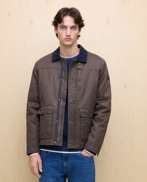 Imagem 0 de Blusão Encerado com Bolsos