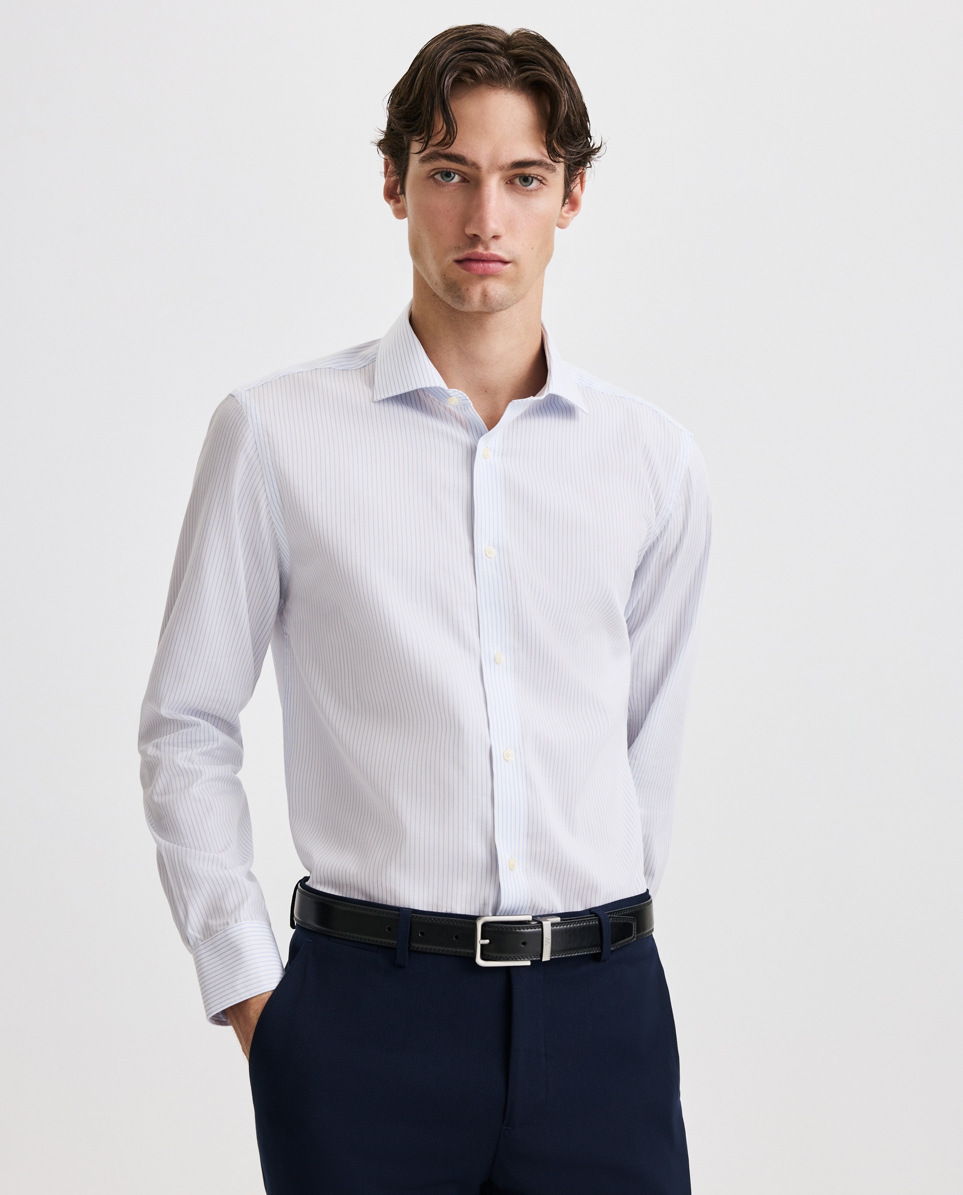 Camisa Clássica às Riscas Coolmax 410 Azul Claro-1