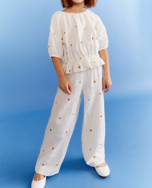 Imagen 0 de Conjunto de gasa de niña