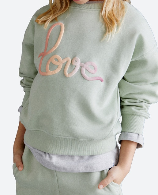 Imagen 0 de Sudadera de niña con estampado posicional
