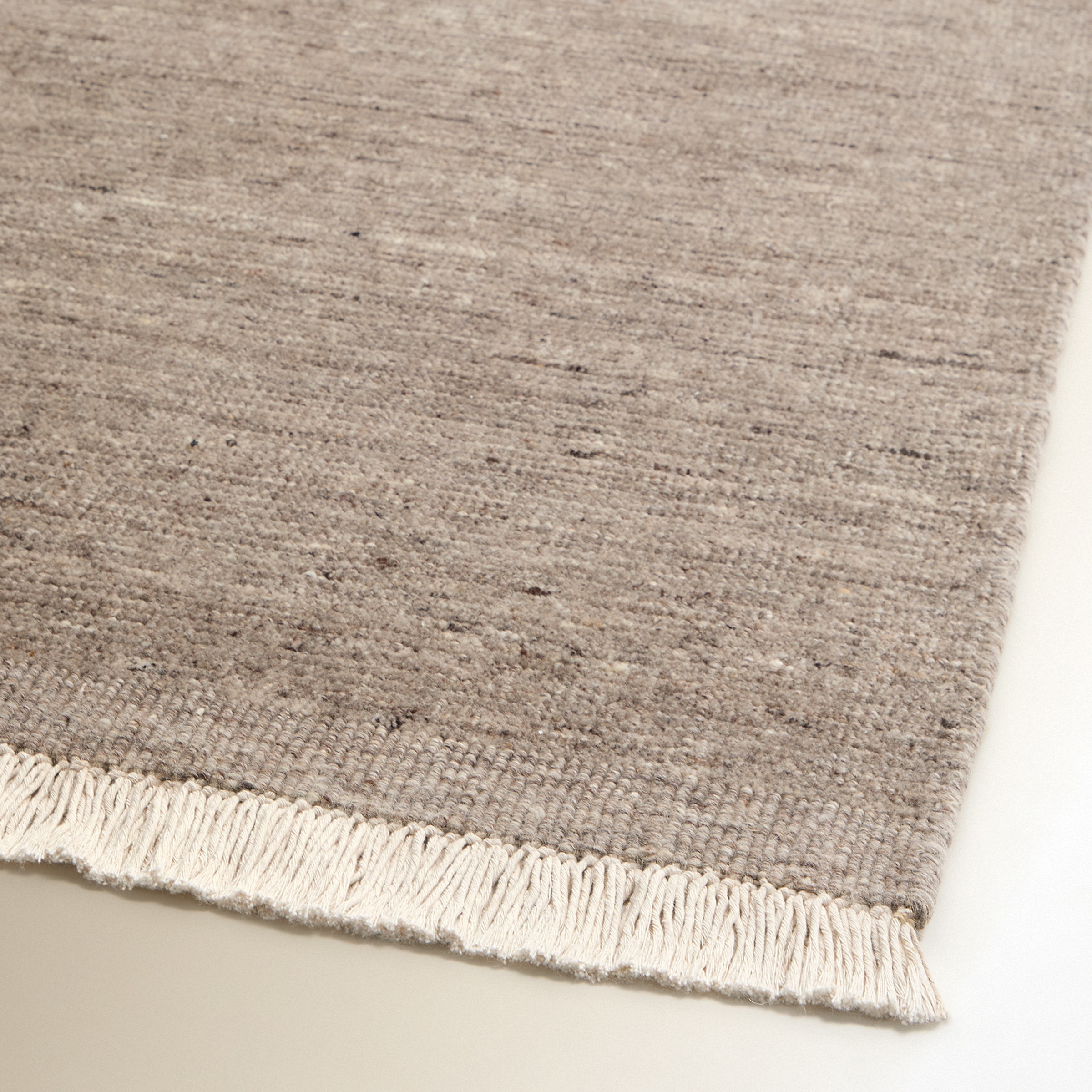 Tapete Terra Cinzento-3