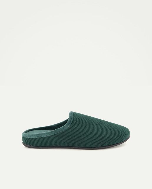 Imagen 0 de Zapatilla de casa de hombre de pana con piso de goma