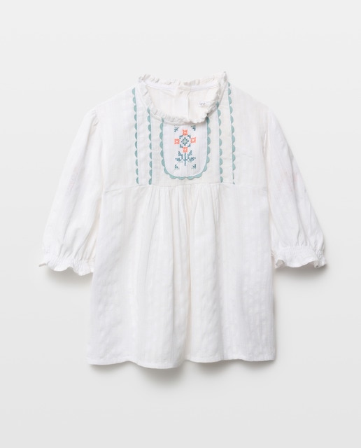 Imagen 0 de Blusa niña con canesú y bordados