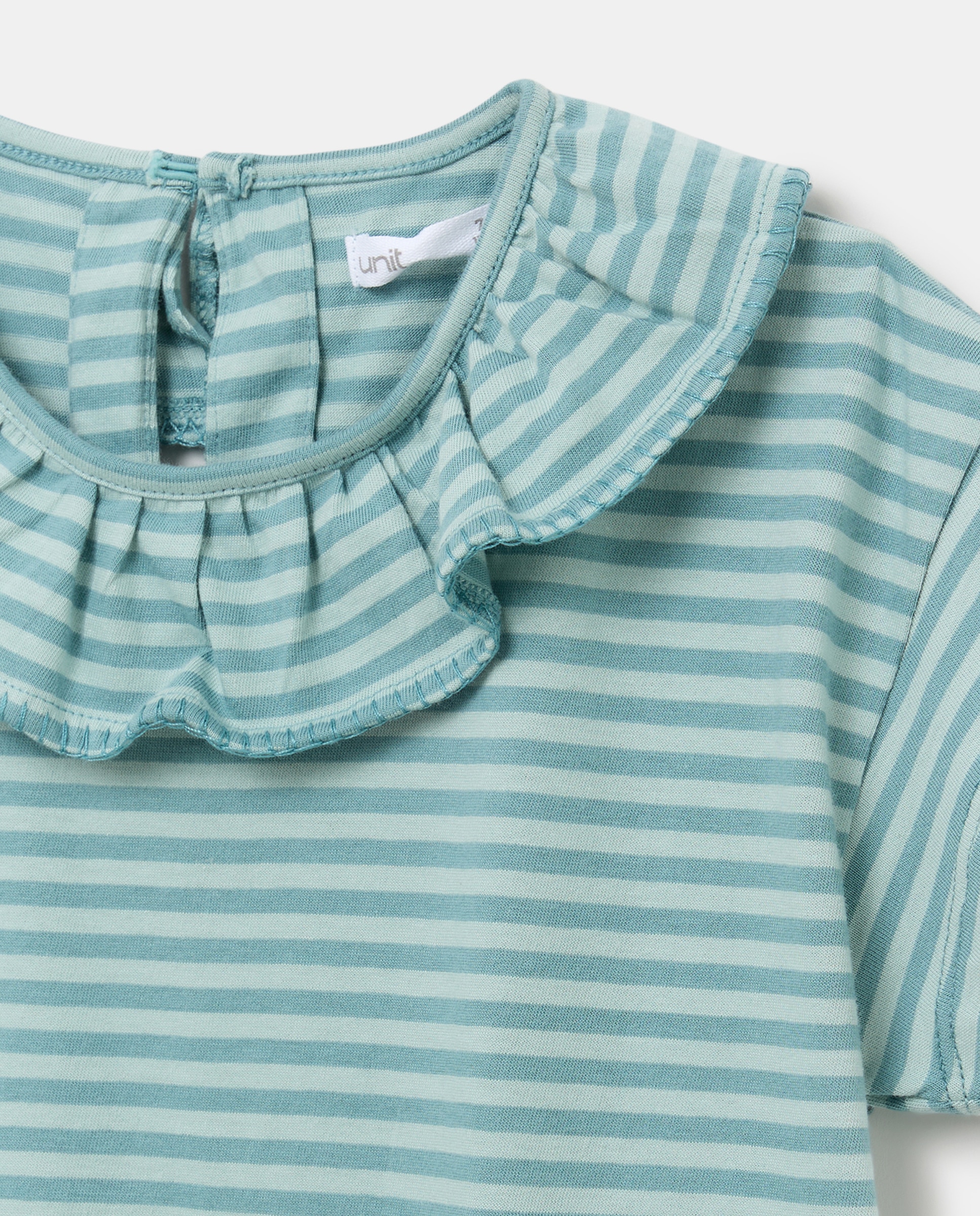 Camiseta niña con cuello con pespunte Verde Pato-3