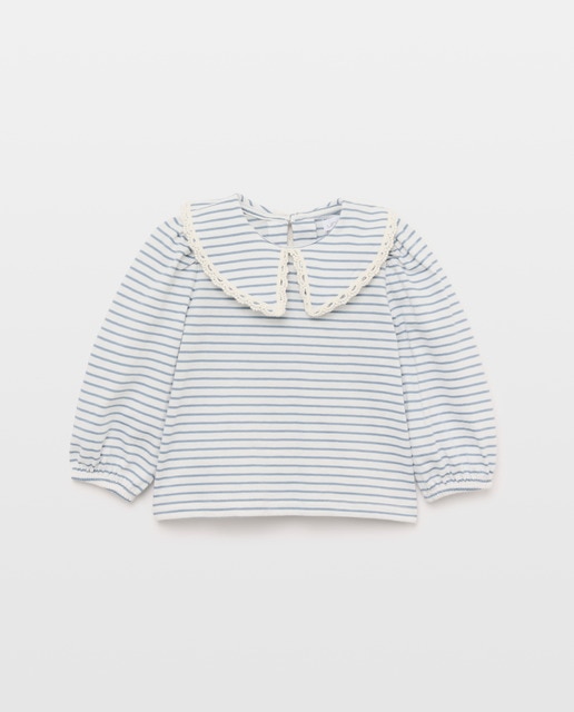 Imagen 0 de Camiseta bebé niña de manga larga con cuello de puntilla