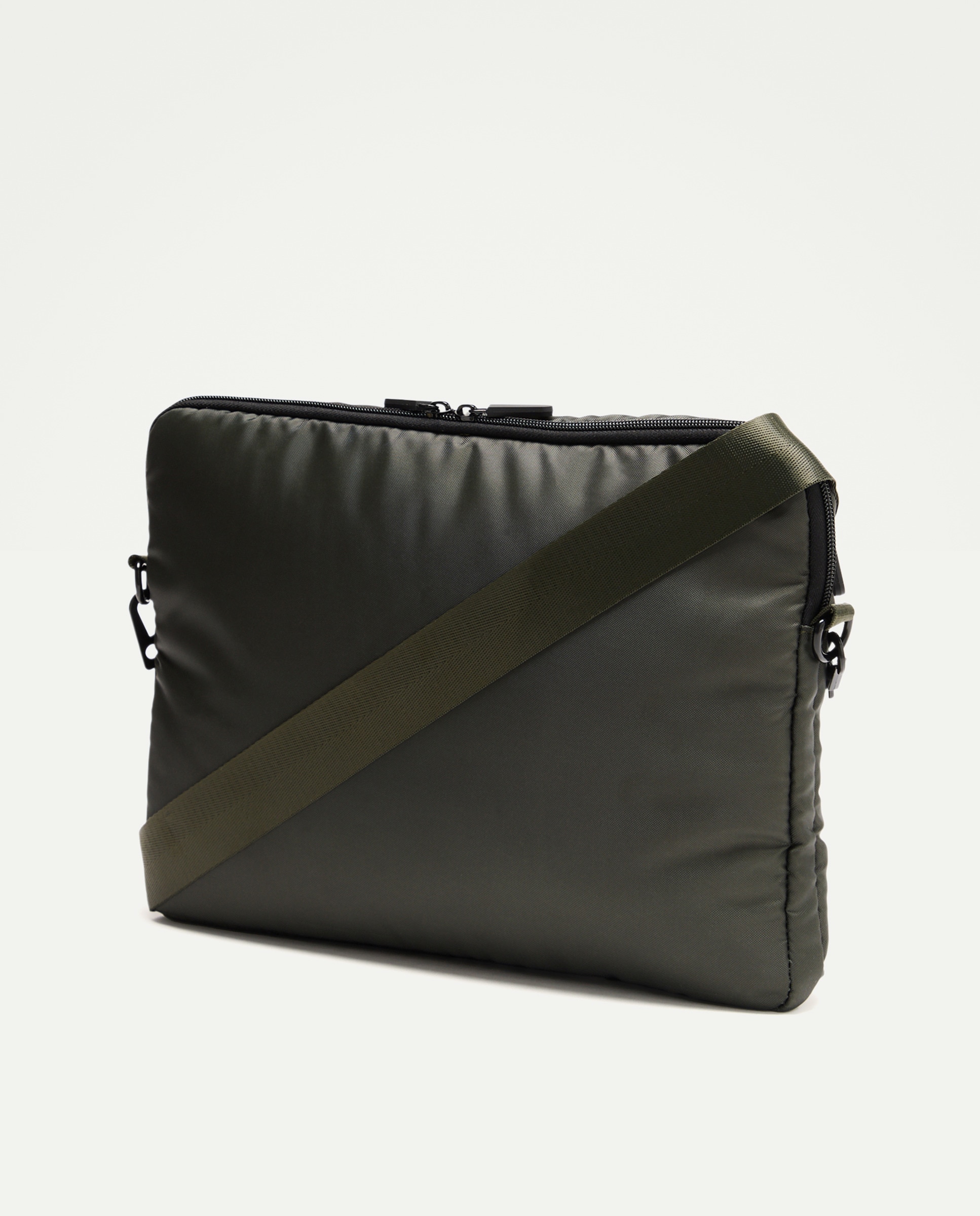 Funda para ordernador portatil Verde-2
