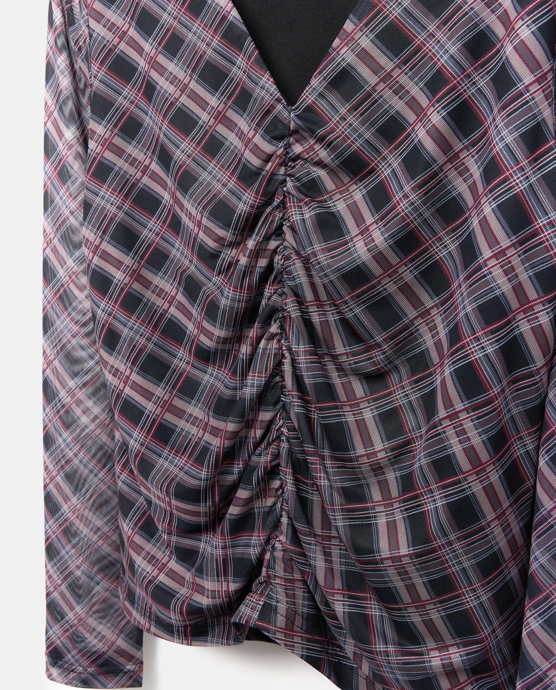 T-shirt de Tule com Franzidos Preto-5