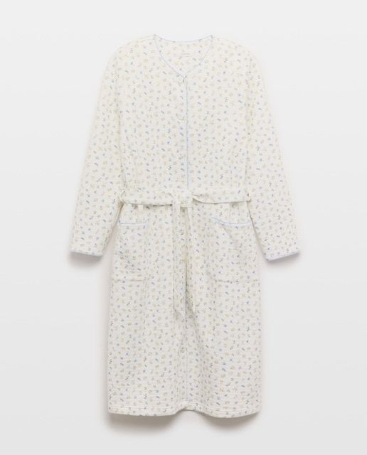 Imagem 0 de Robe com Botões e Detalhes Florais