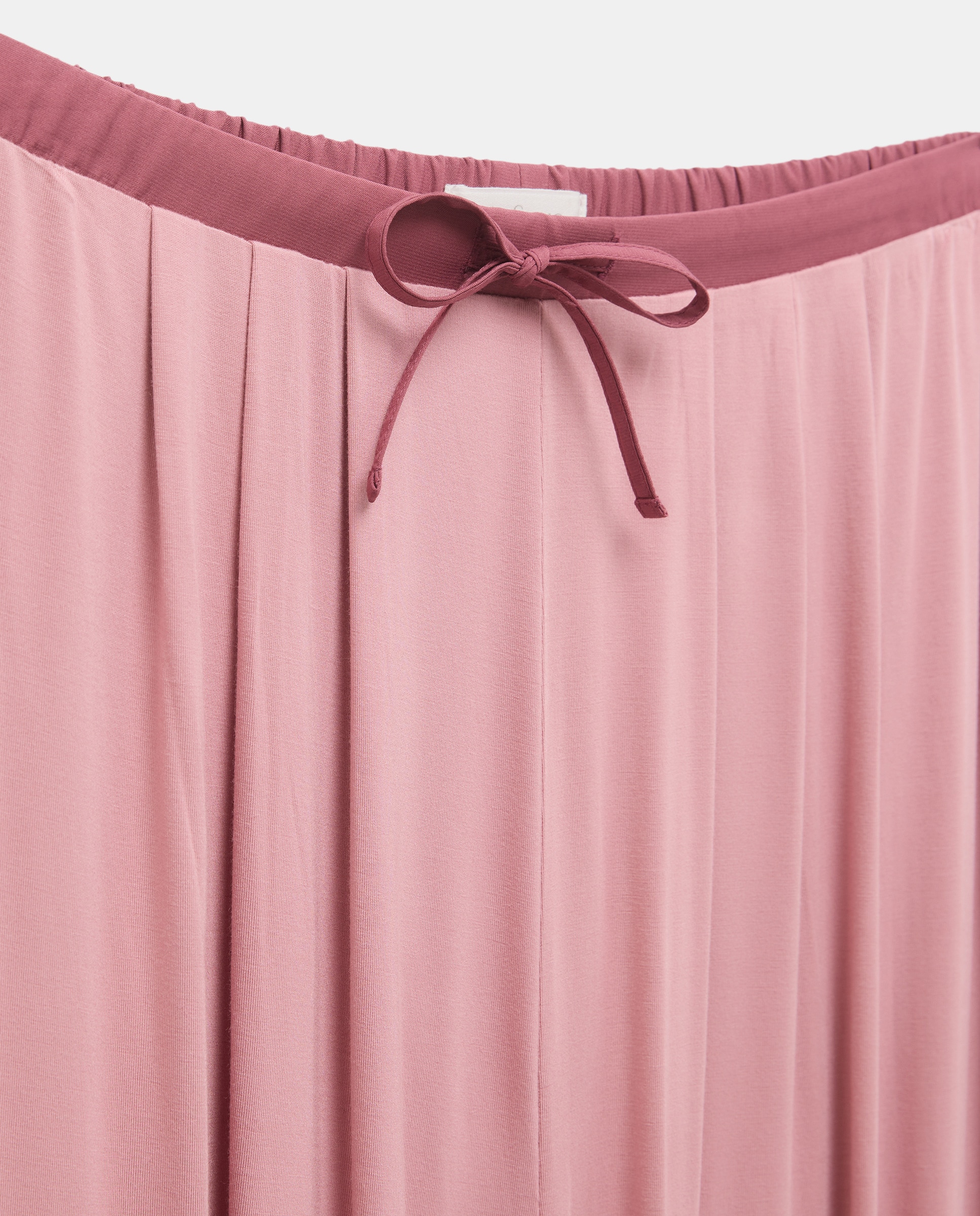 Pijama de Cetim com Vivos em Contraste 220 Rosa Pálido-4