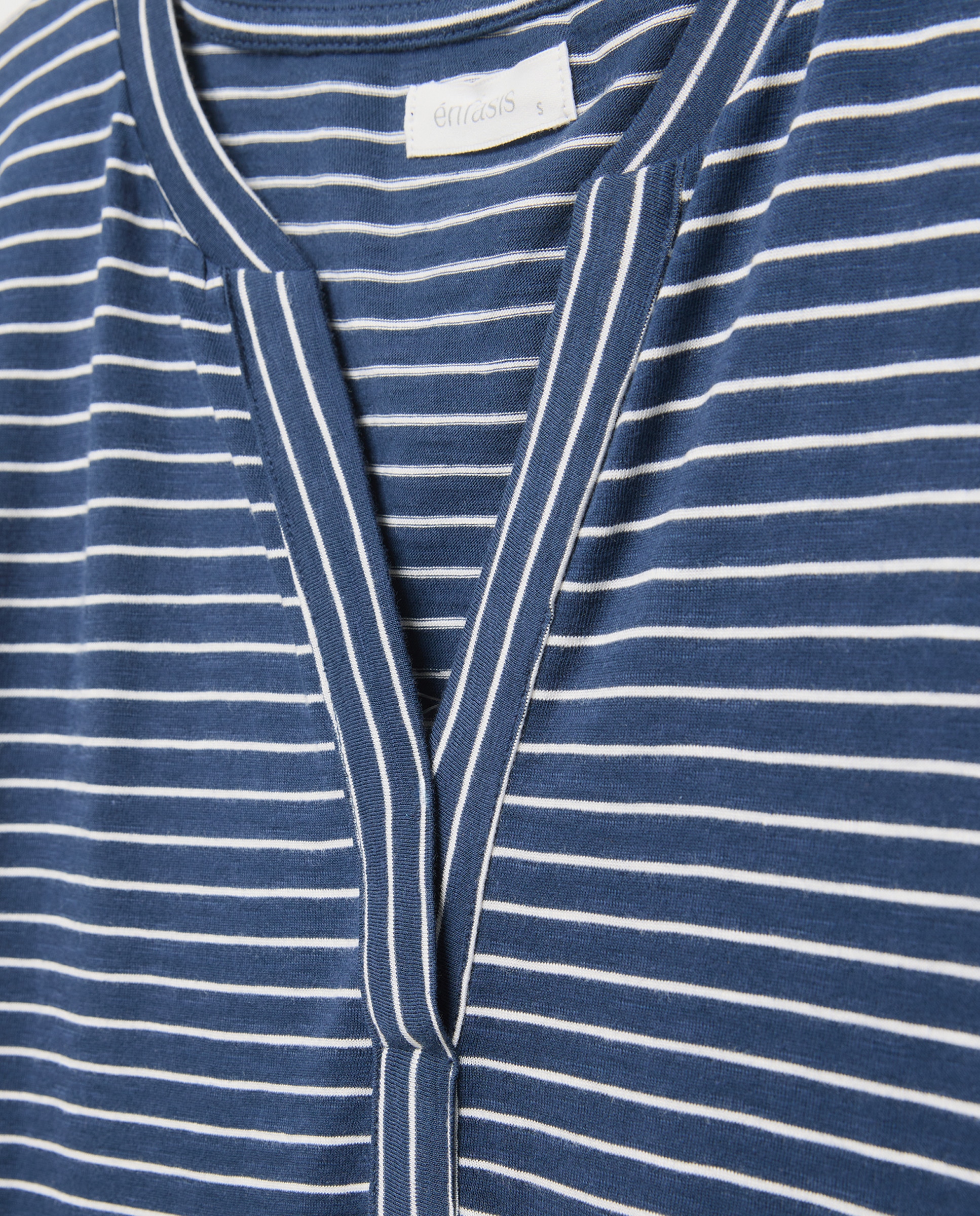 T-shirt Básica às Riscas Azul-marinho-5