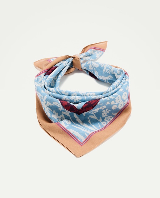 Imagen 0 de Pañuelo de mujer estampado