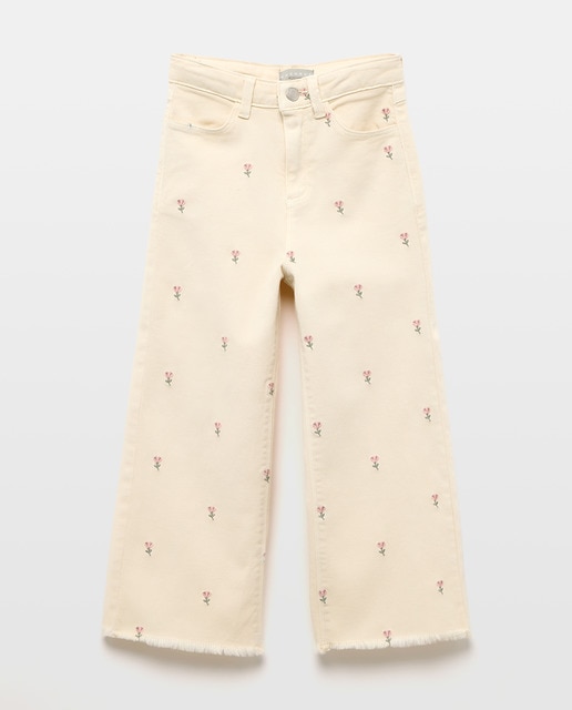 Imagem 0 de Jeans com Bordados