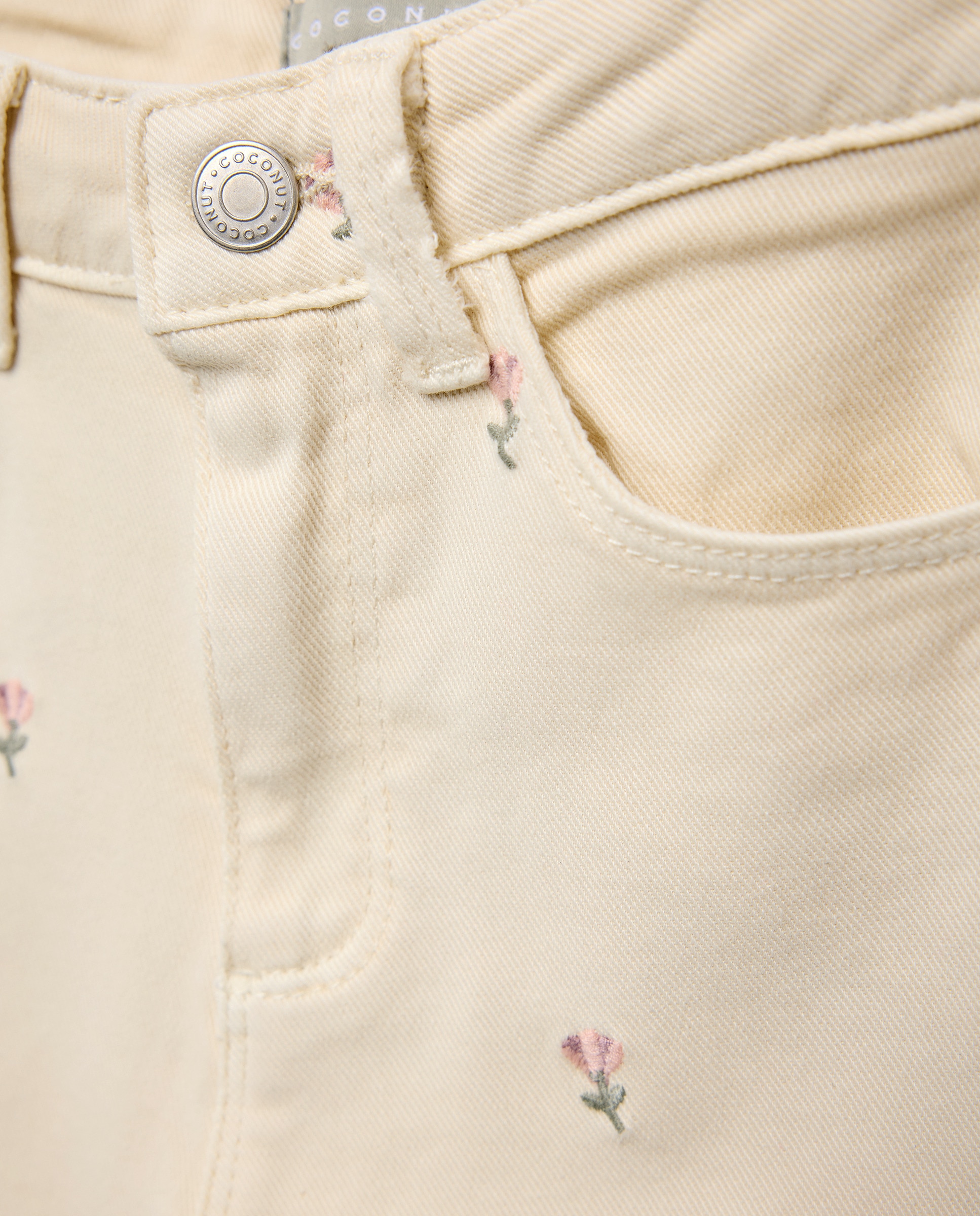 Jeans com Bordados 120 Cru-2