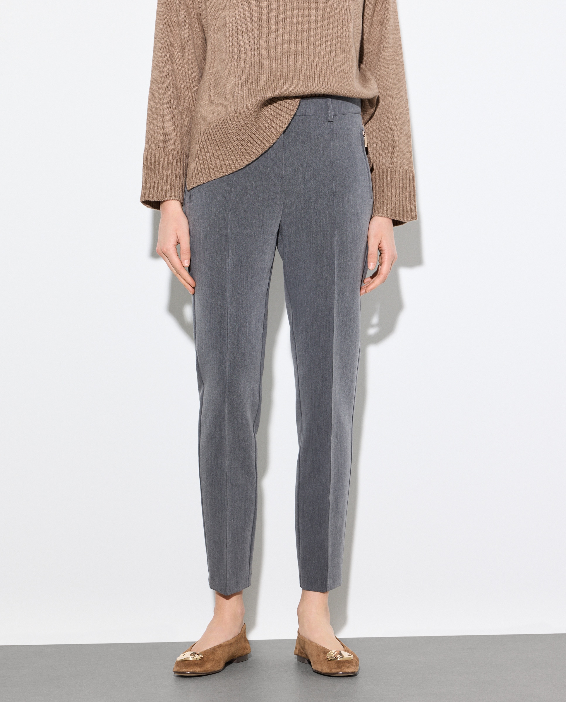 Calças Lisas Semi Skinny com Fecho de Correr 830 Antracite-2