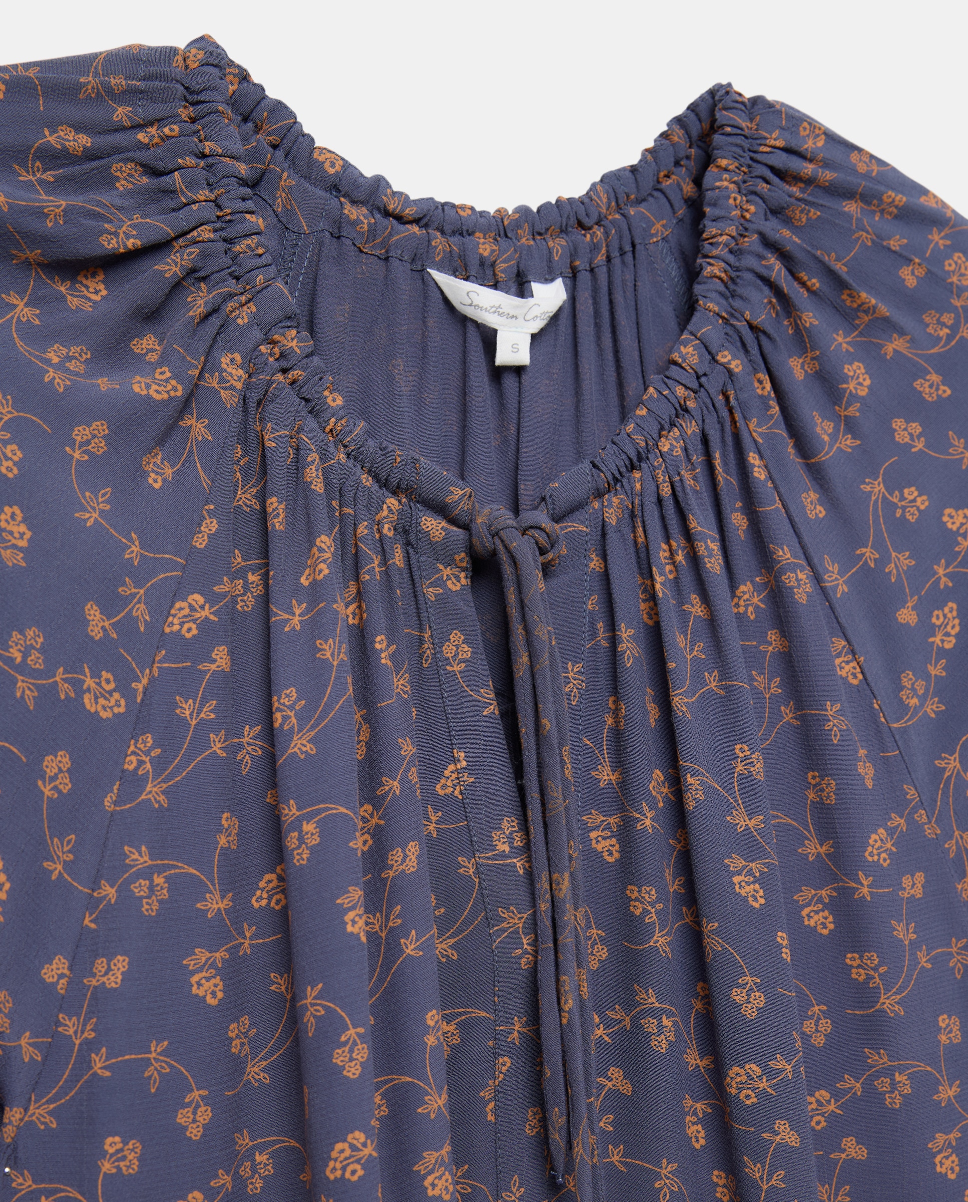 Vestido com Godés e Mangas Borboleta Azul-5