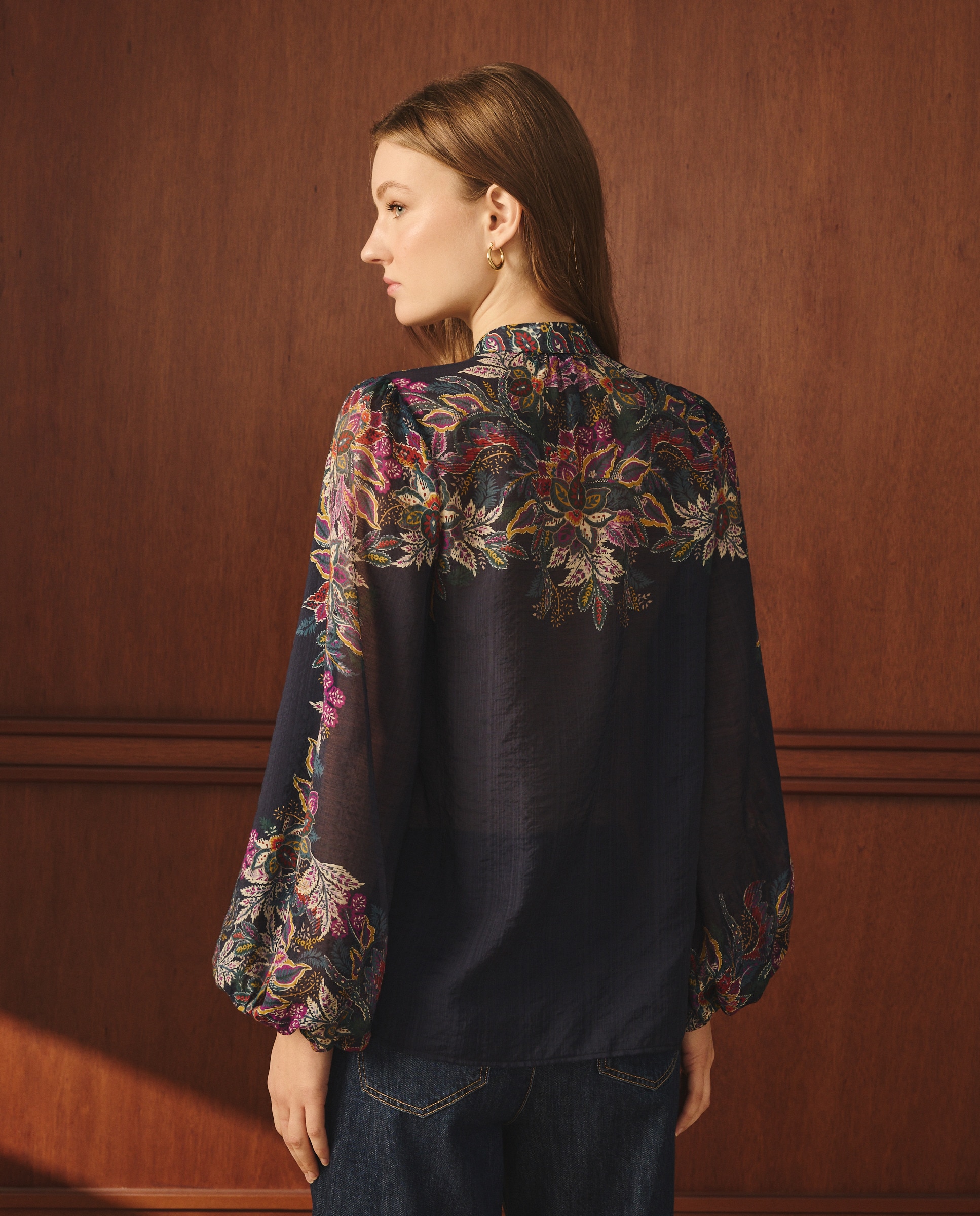 Blusa de mulher com manga 3/4 e estampado floral Azul-4