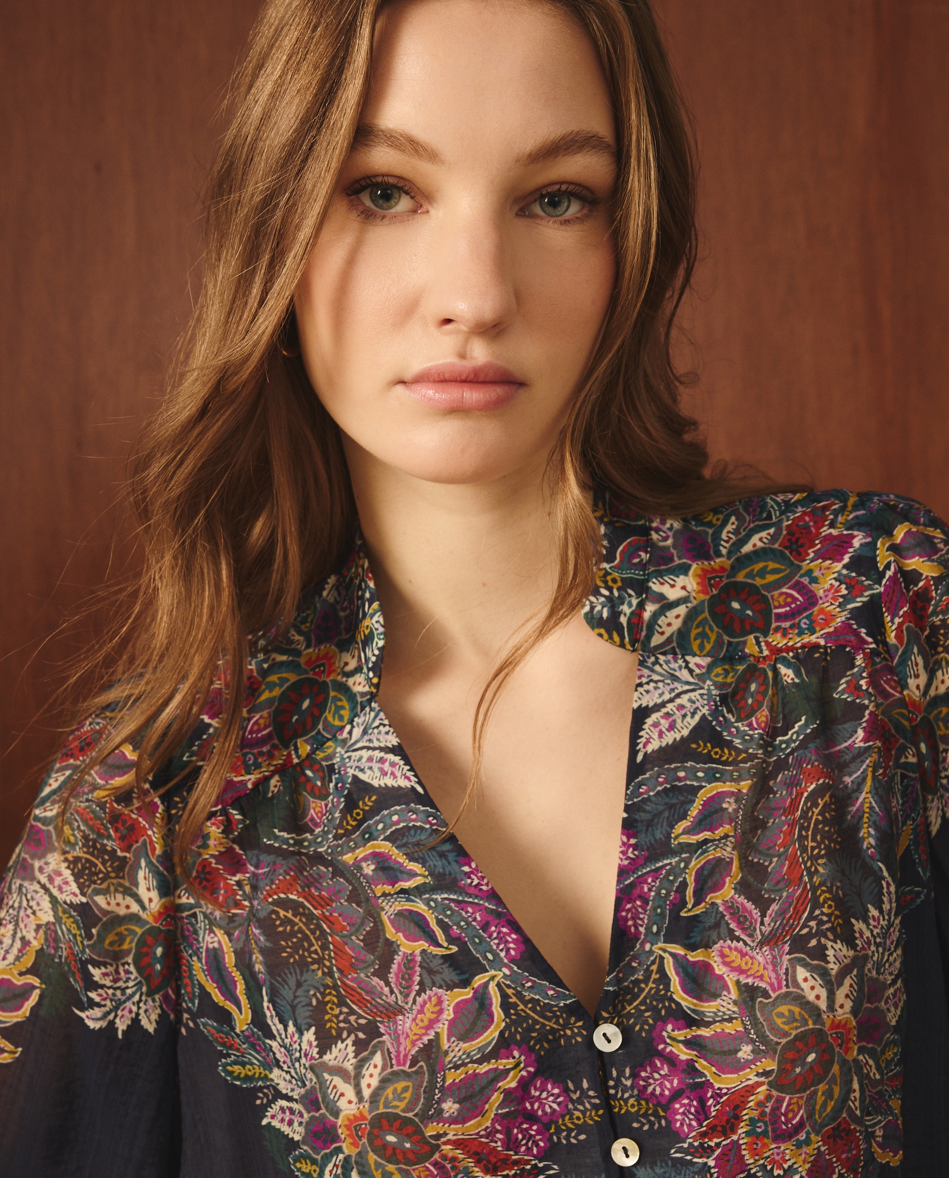 Blusa de mulher com manga 3/4 e estampado floral Azul-3