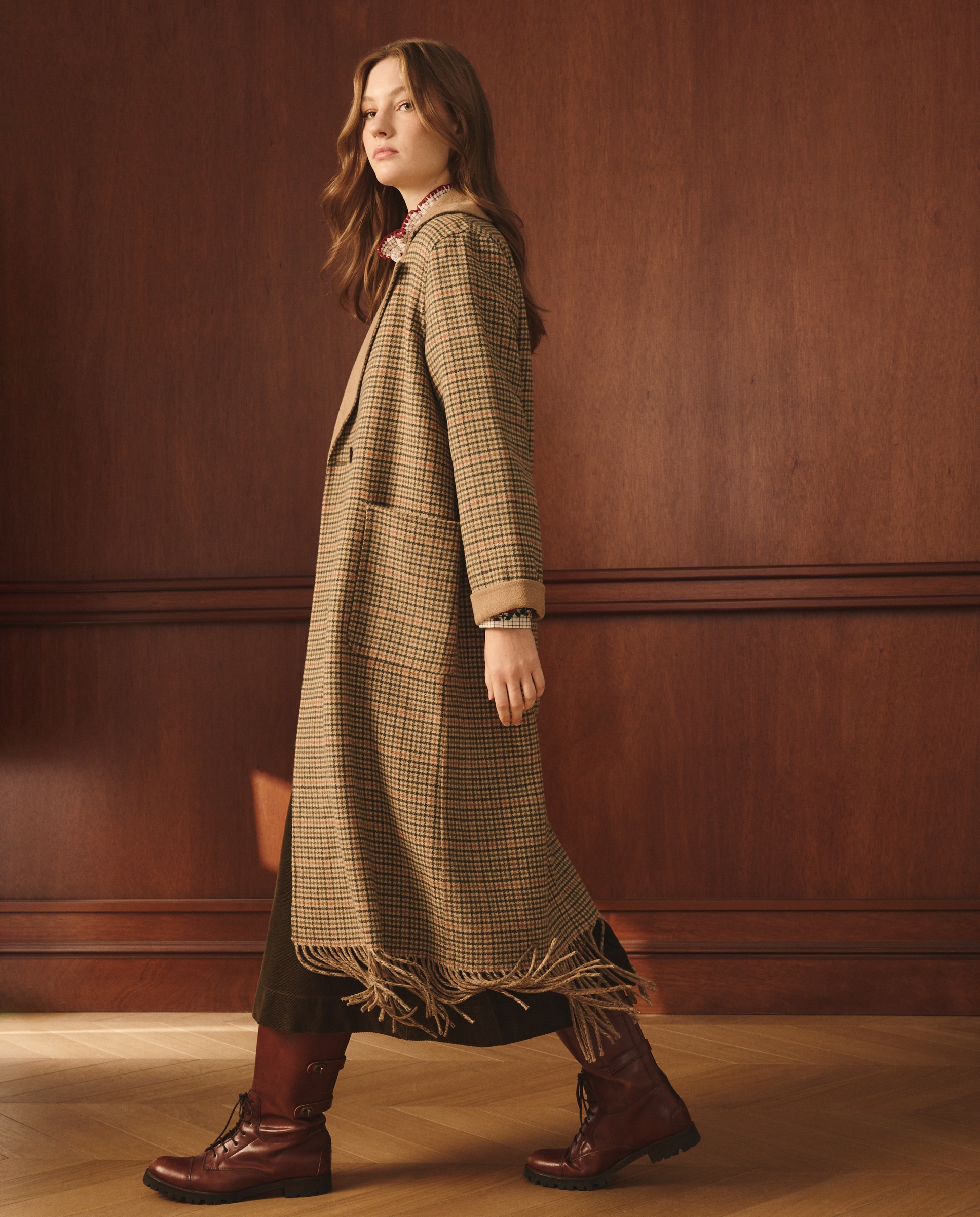 Sobretudo Comprido aos Quadrados e com Franjas 730 Camel-2