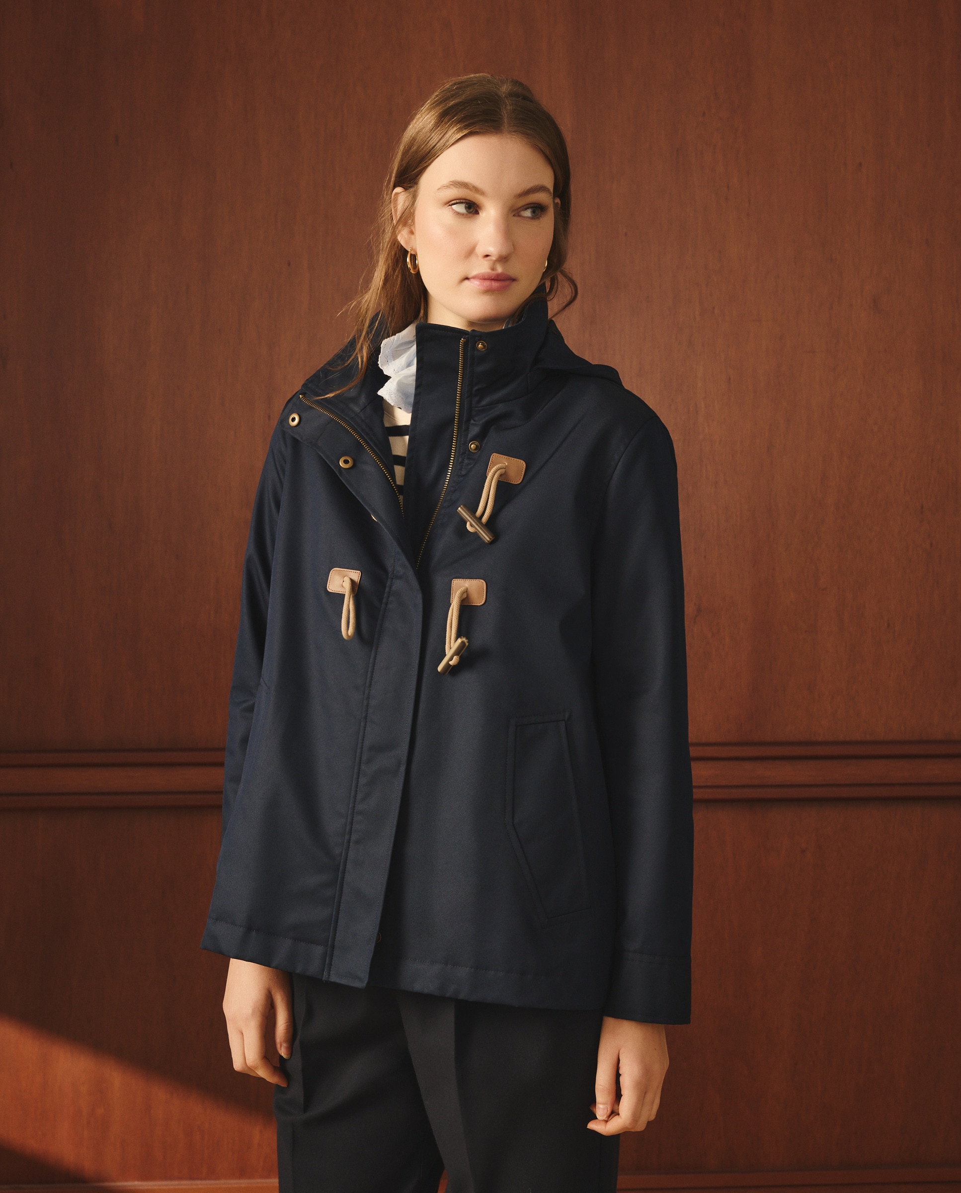 Imagem 0 de Canadiana Curta com Alamares