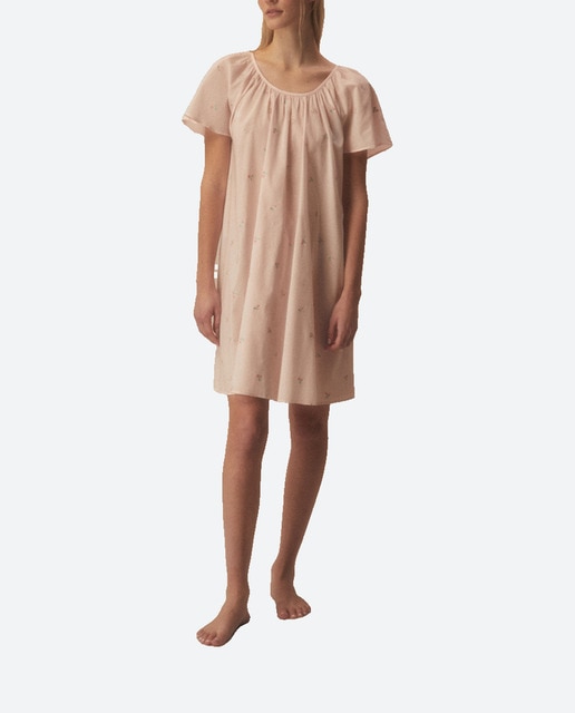 Imagen 0 de Camisón flores bordadas